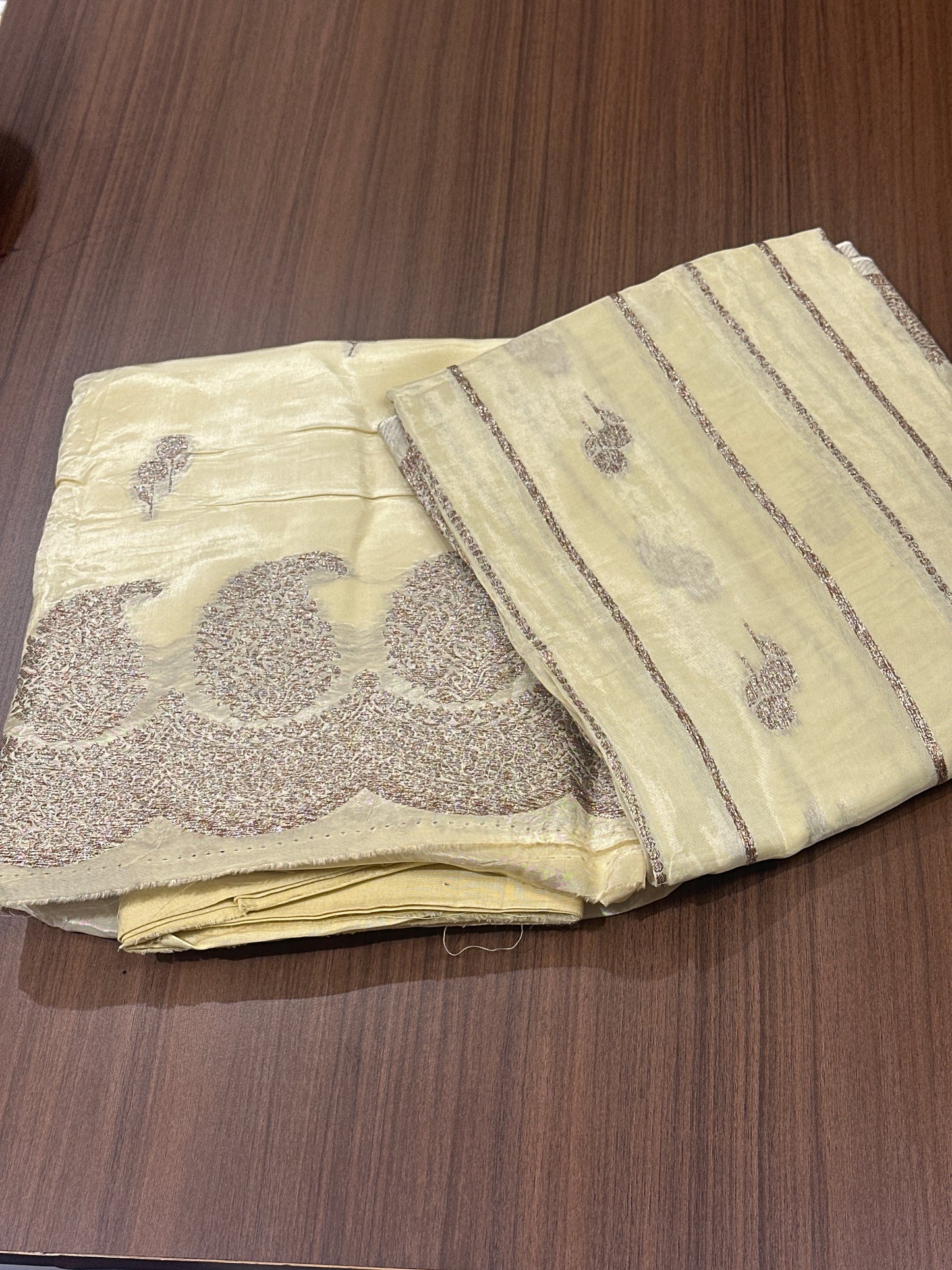 OFFER SALES UNSTITCHED SALWAR SUITS -  IHA 33753