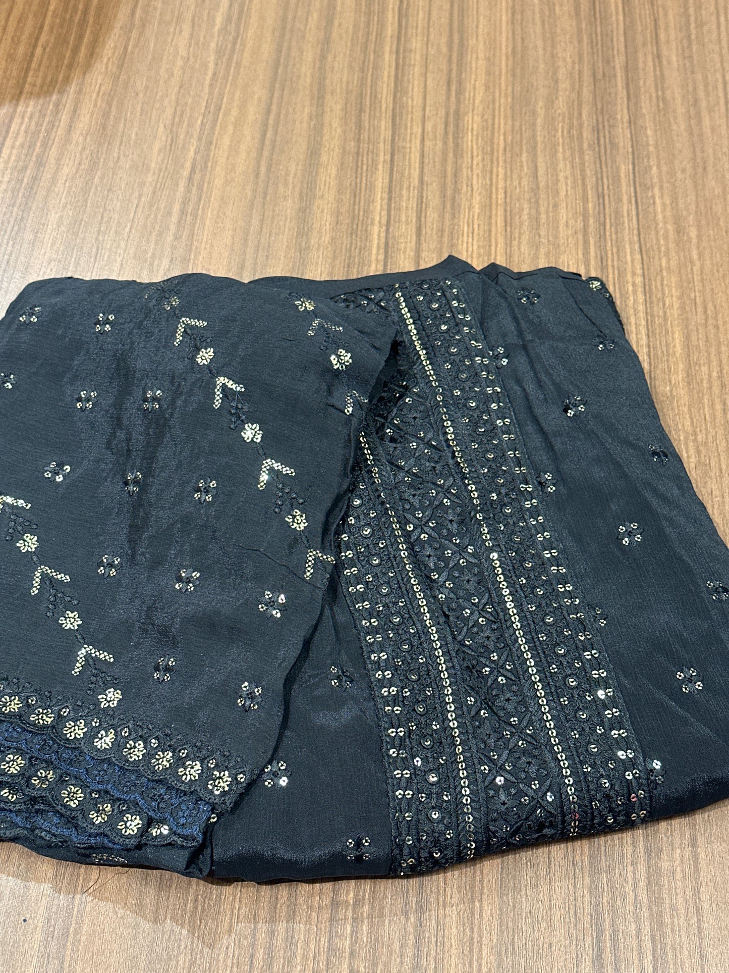 OFFER SALES UNSTITCHED SALWAR SUITS -  IHA 34050