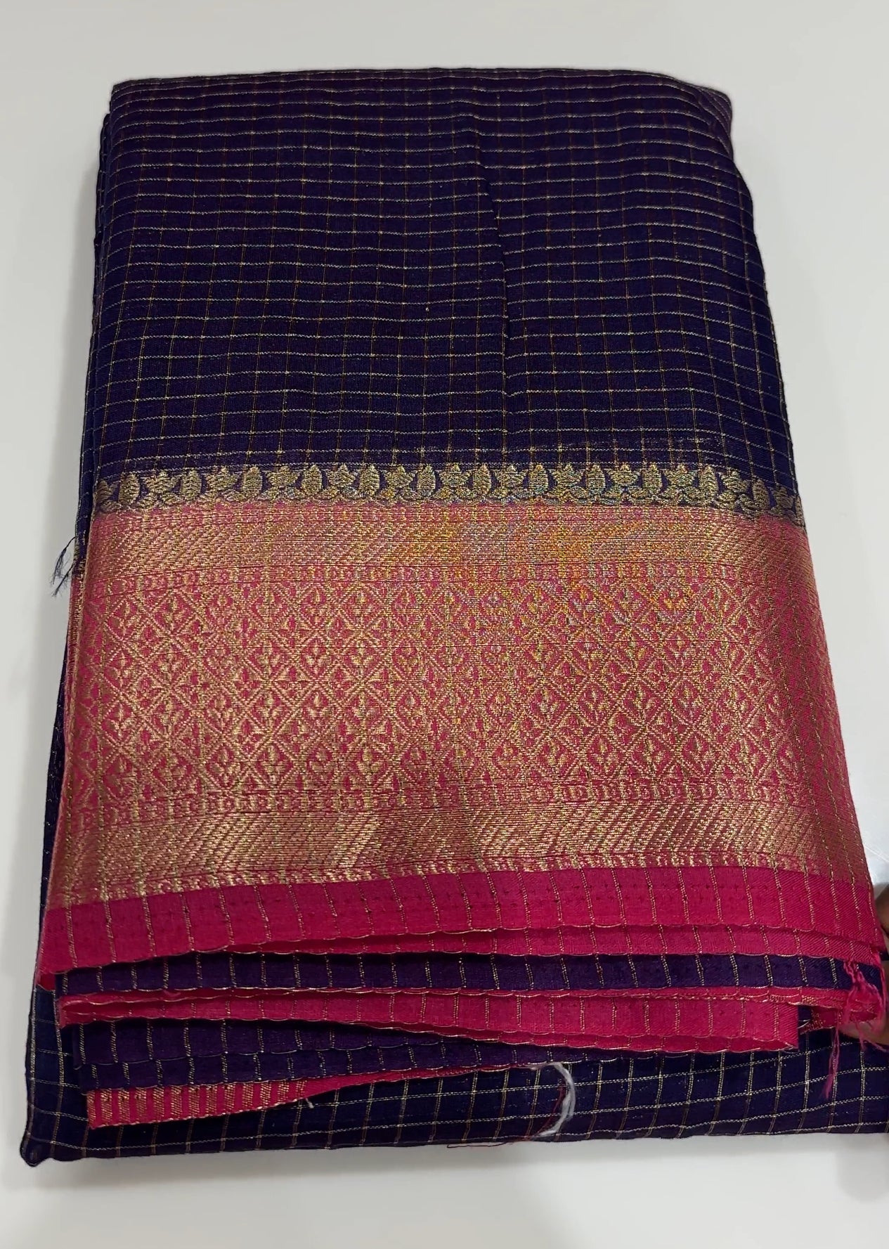 SEMI BANARASI SAREES - IHA 17478