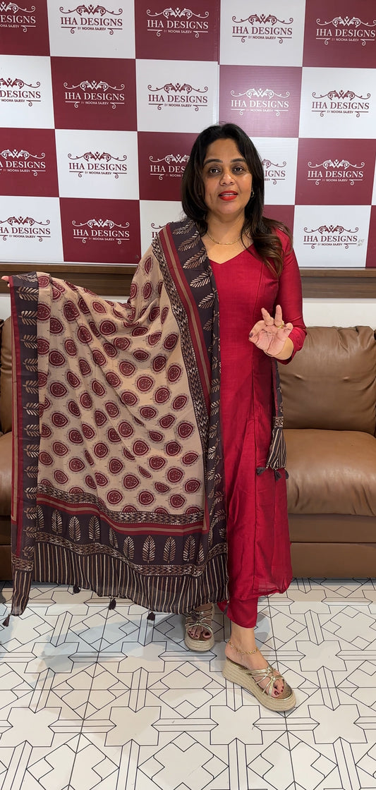 SEMI RAW SILK TOP,BOTTOM AND DUPATTA - IHA 25506