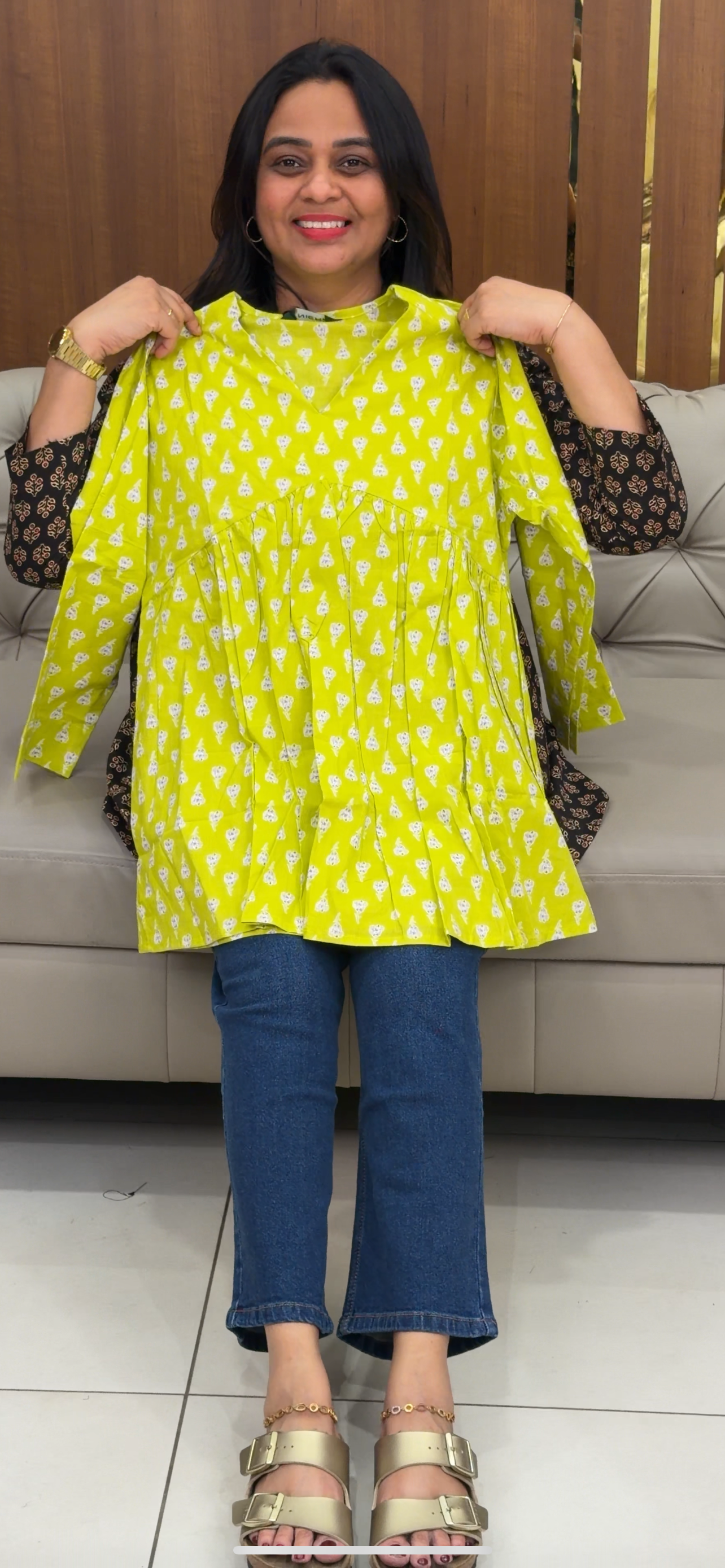 PRINTED SHORT TOPS - IHA 32966