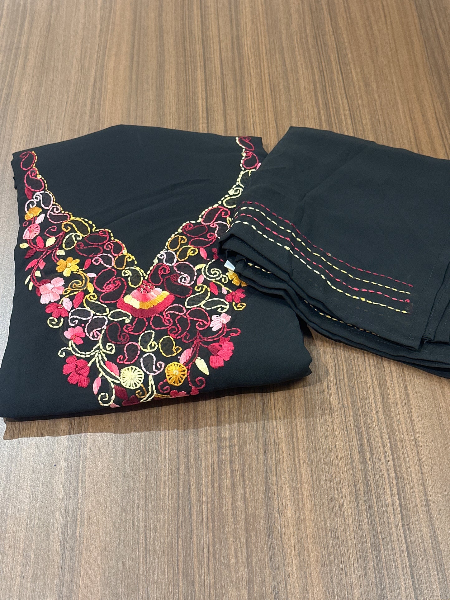 OFFER SALES UNSTITCHED SALWAR SUITS -  IHA 33809