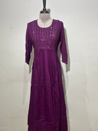 OFFER SALES TOP'S -  IHA 35680
