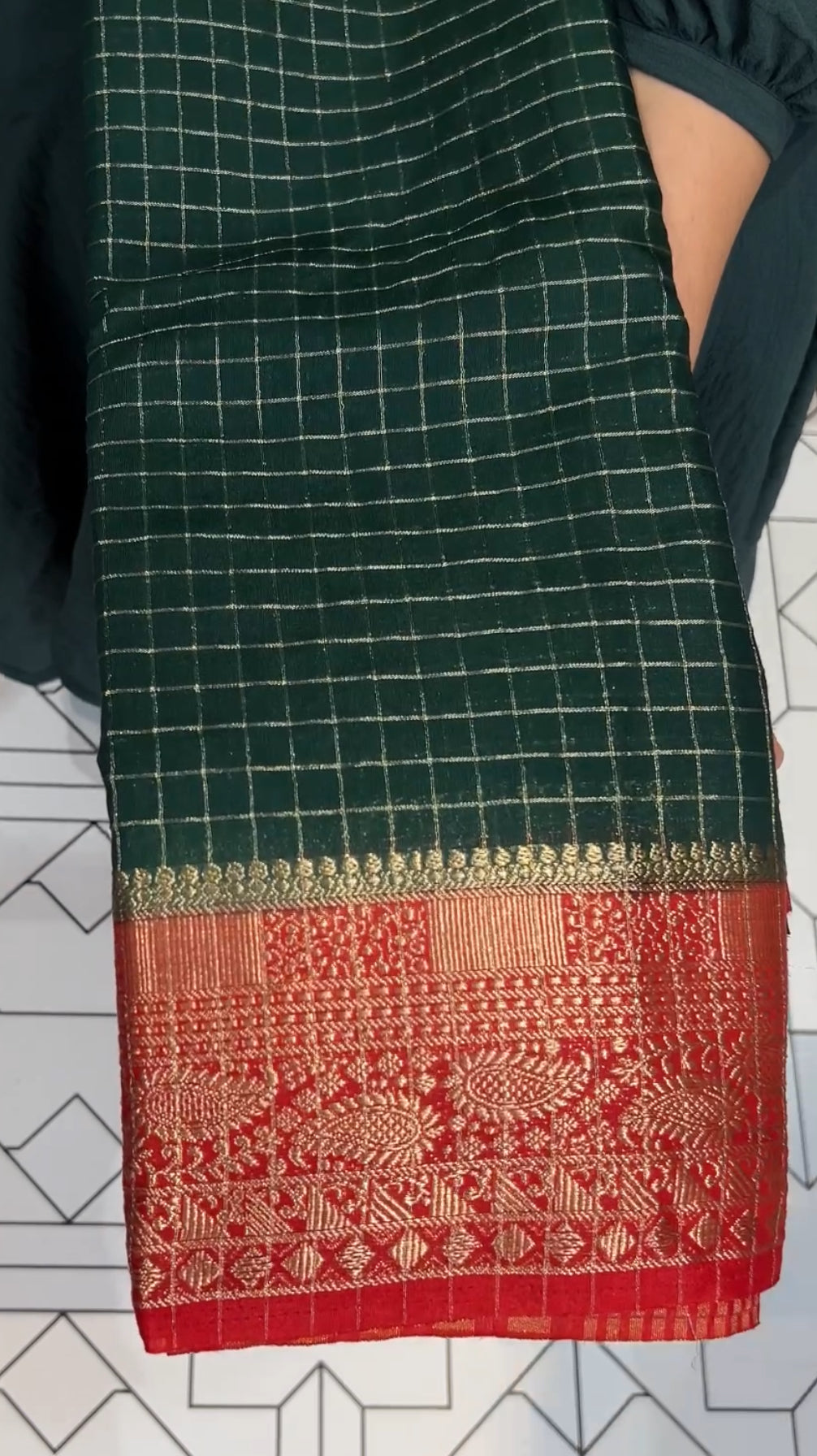 SEMI BANARASI SAREES - IHA 18295