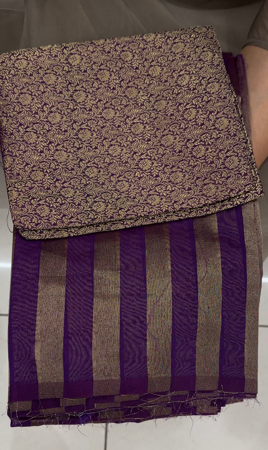 BUDGET BUY BANARASI SAREES - IHA 27015