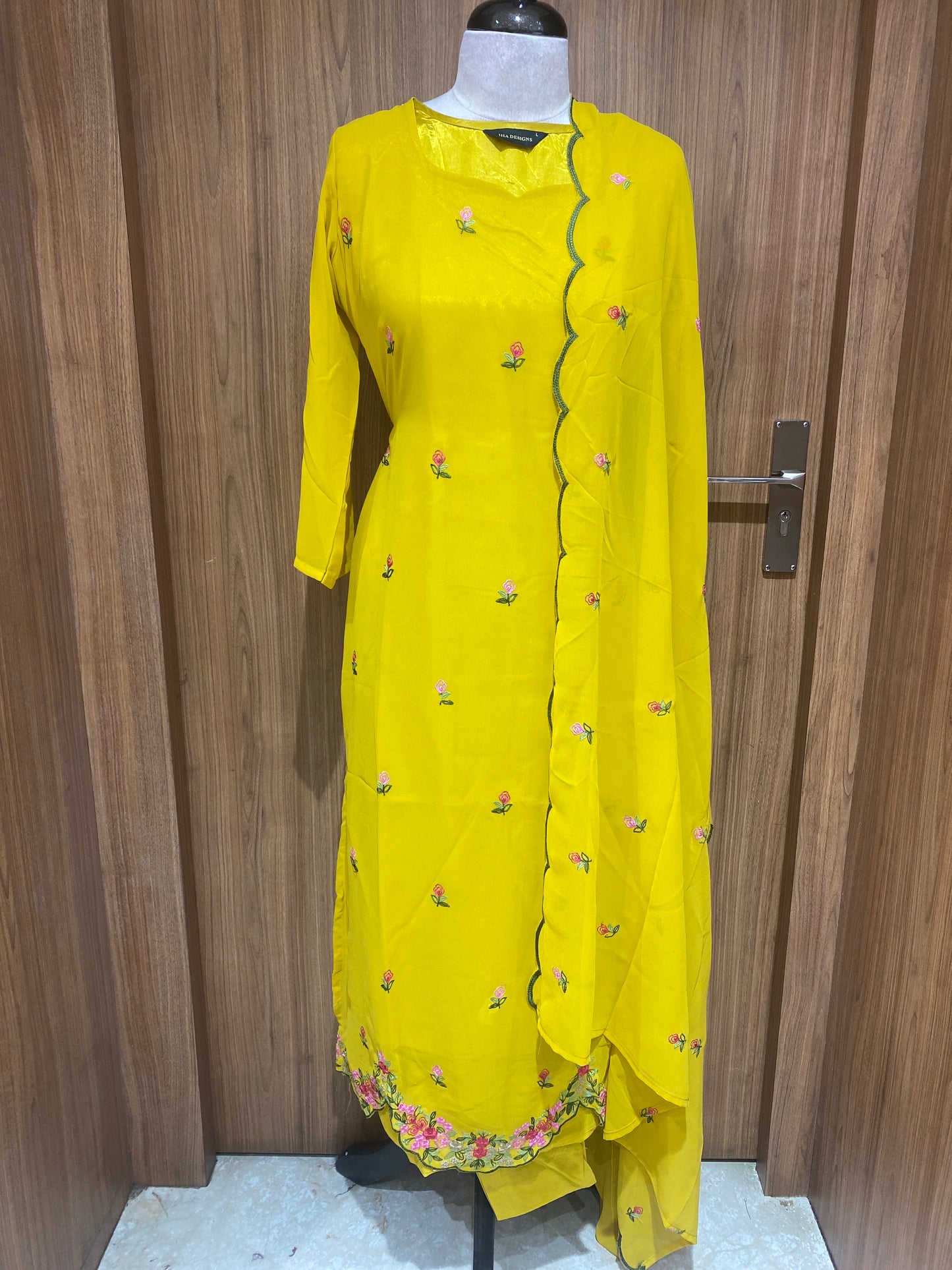 OFFER SALES TOP AND BOTTOM - IHA 27066