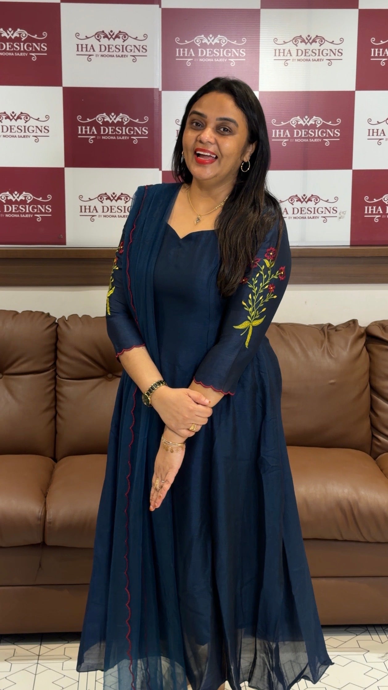 IHA'S IN-HOUSE ALINE TOP AND DUPATTA - IHA 34300