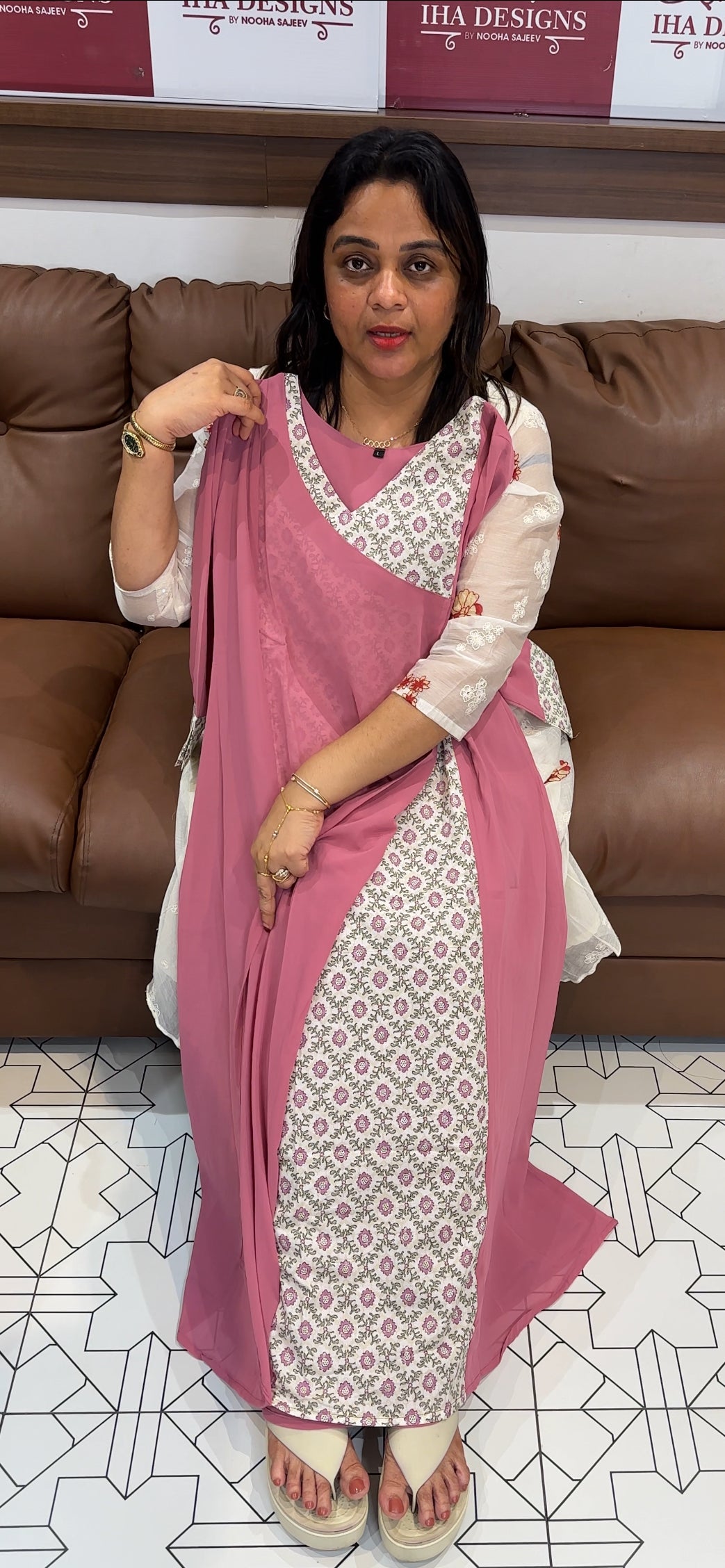 FAUX GEORGETTE ALINE TOPS - IHA 24750
