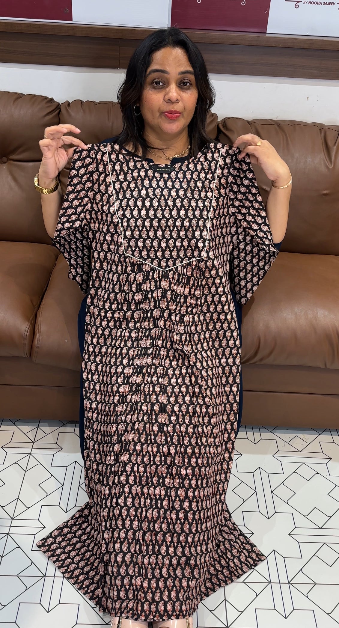 PRINTED LONG A-LINE TOPS -  IHA 28240