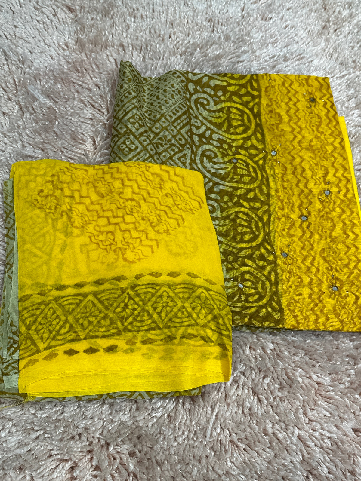 OFFER SALES UNSTITCHED SALWAR SUITS -  IHA 35395