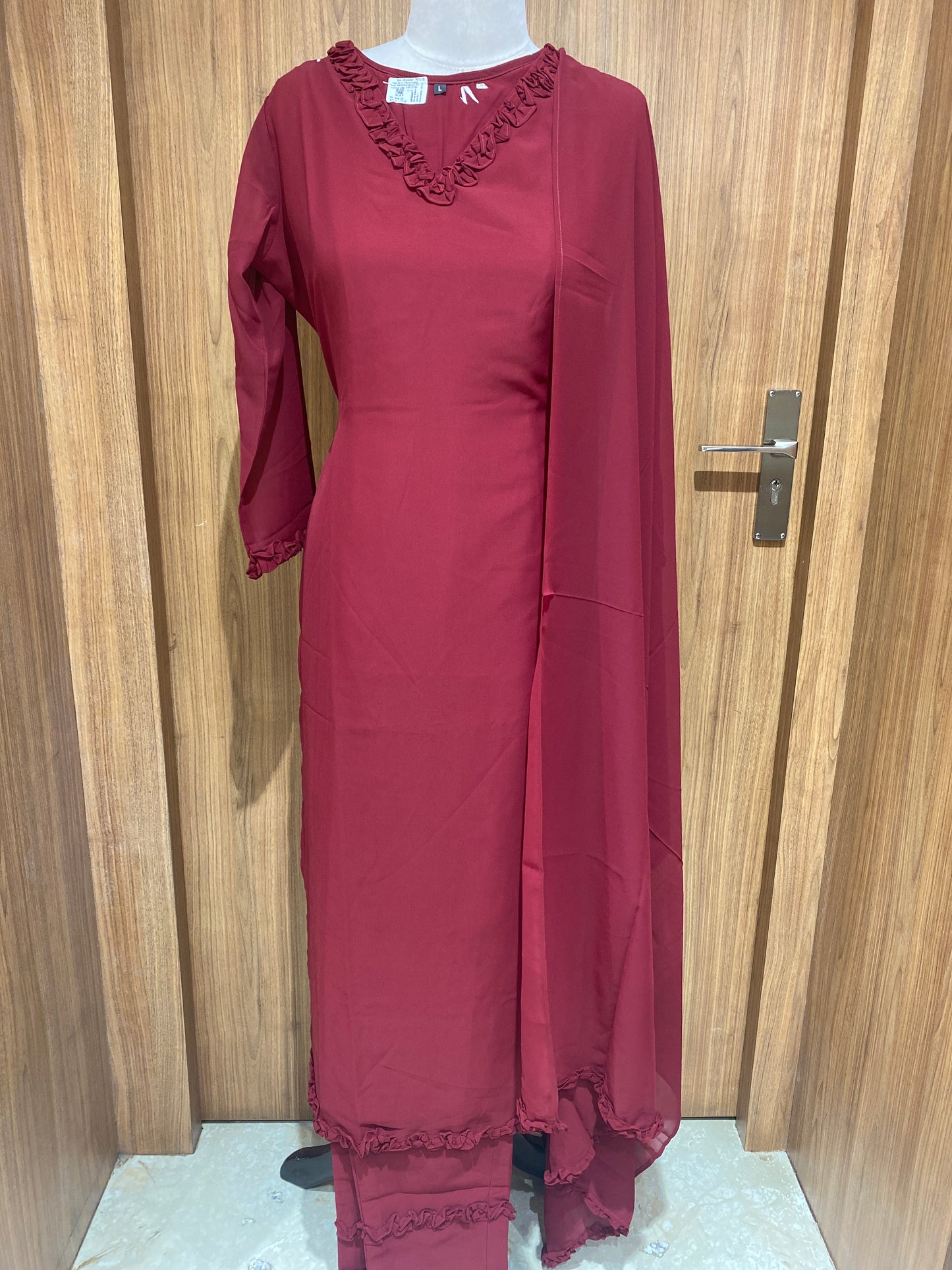 OFFER SALES TOP AND BOTTOM - IHA 27052