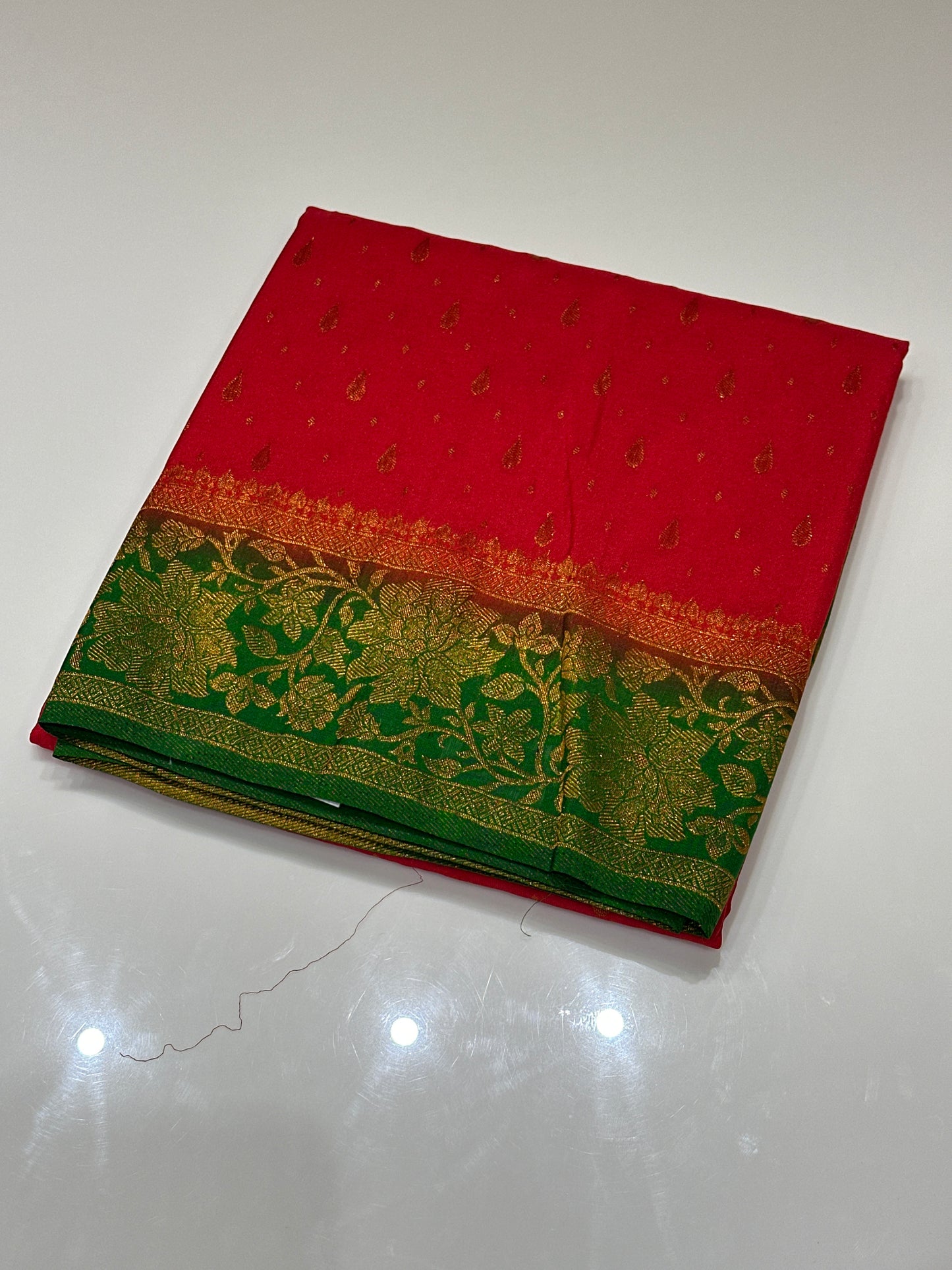 OFFER SALES SAREES - IHA 27131