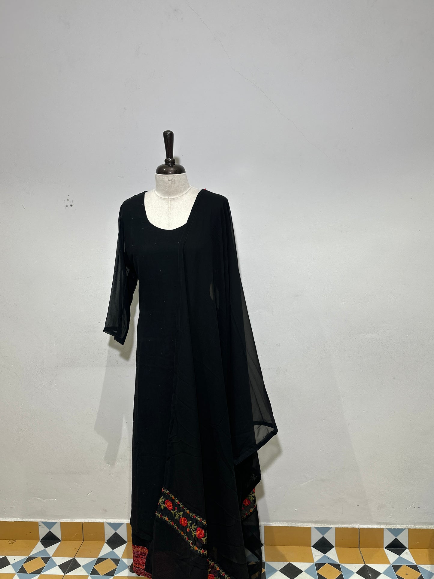 OFFER SALES TOP AND  BOTTOM  -  IHA 34293
