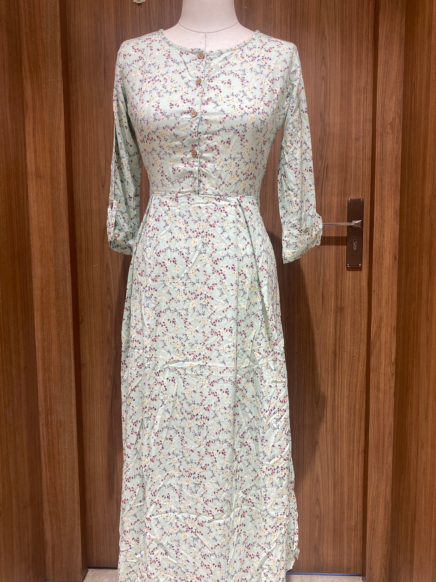 OFFER SALES TOPS COLLECTIONS - IHA 26995