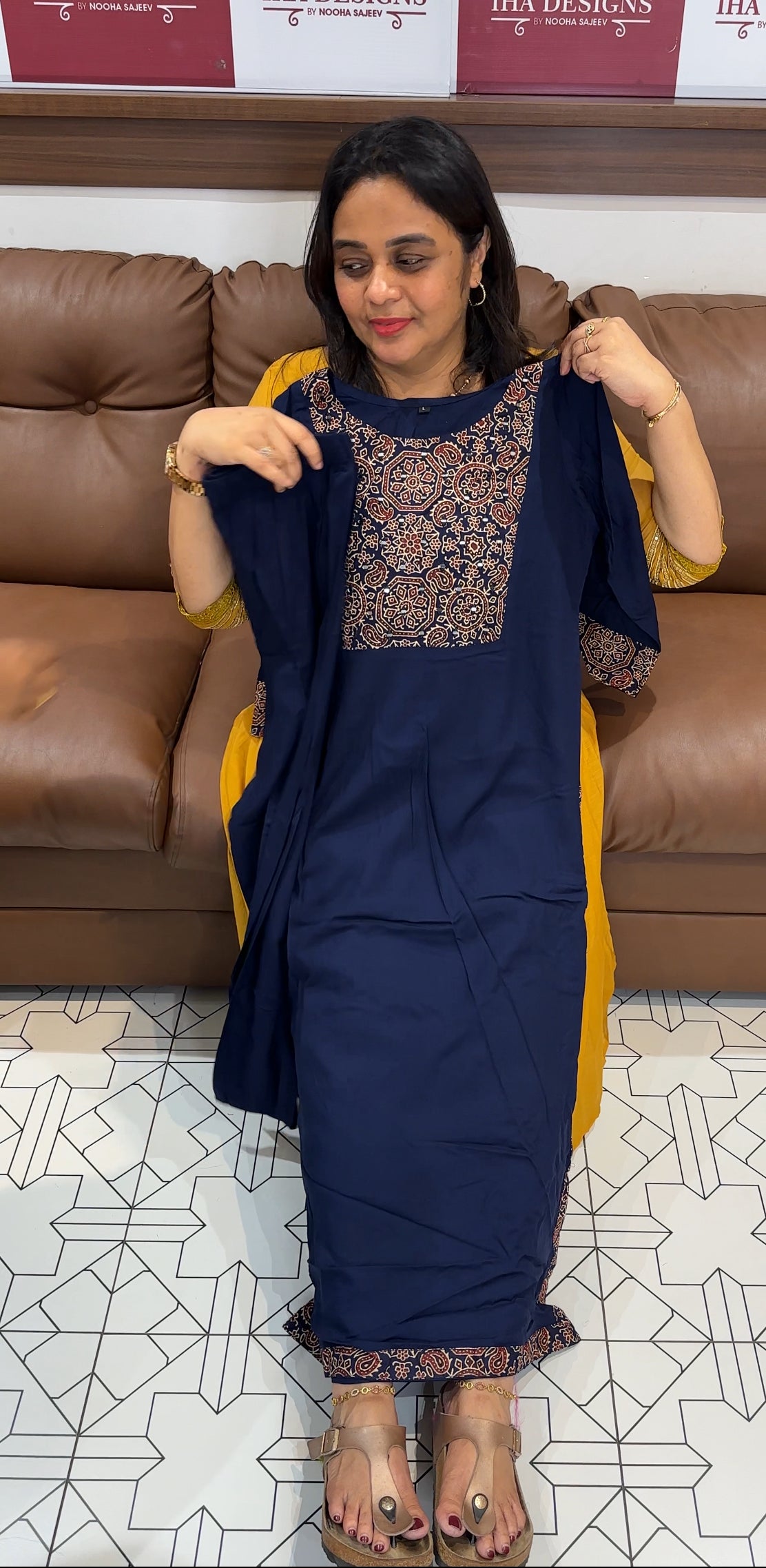 RAYON TOP AND BOTTOM - IHA 26680