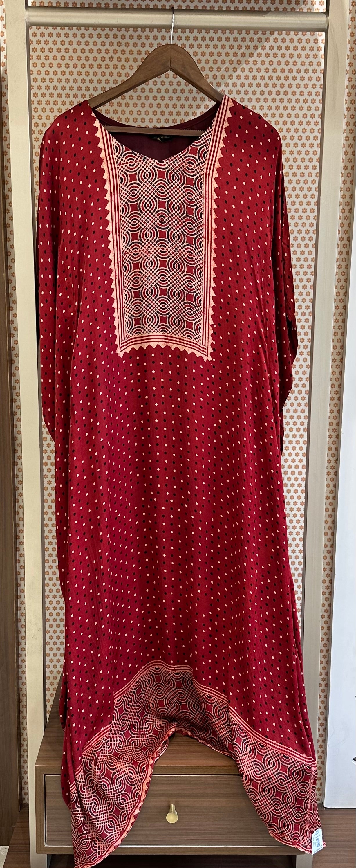 Kaftan – Iha Alappuzha Collection – IHA 27139