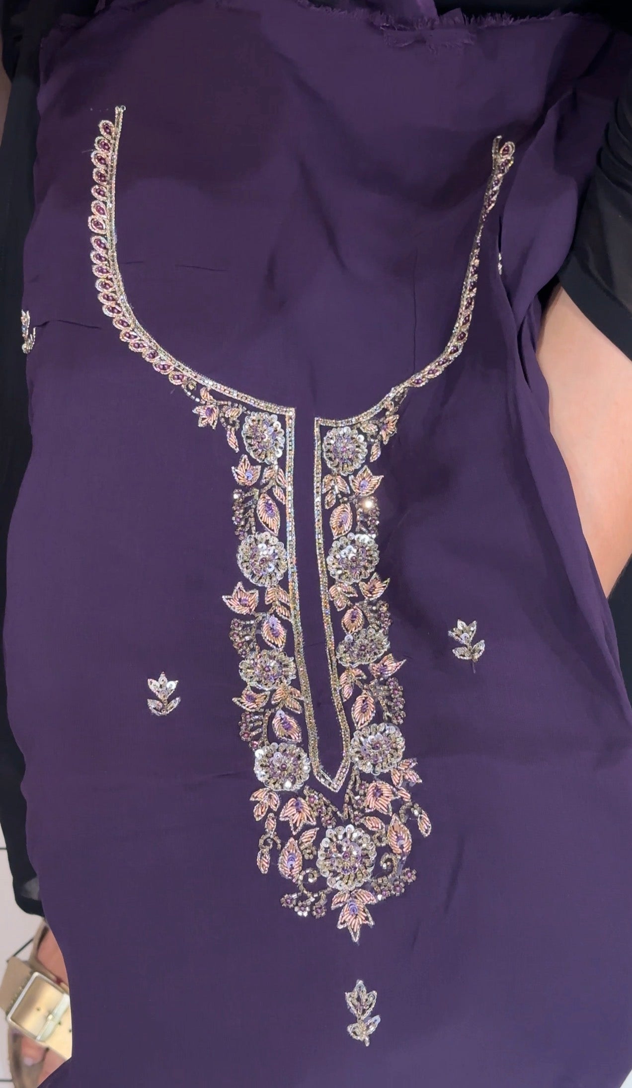 OFFER SALES UNSTITCHED SALEAR SUITS - IHA 31245