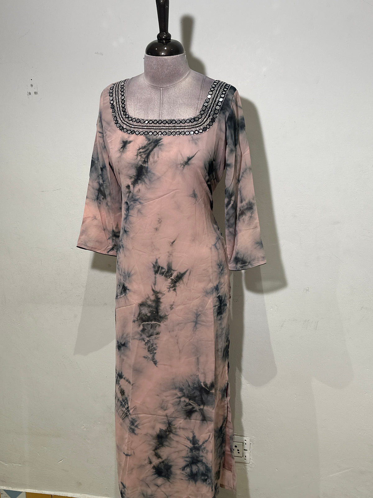 OFFER SALES TOP'S - IHA 35973