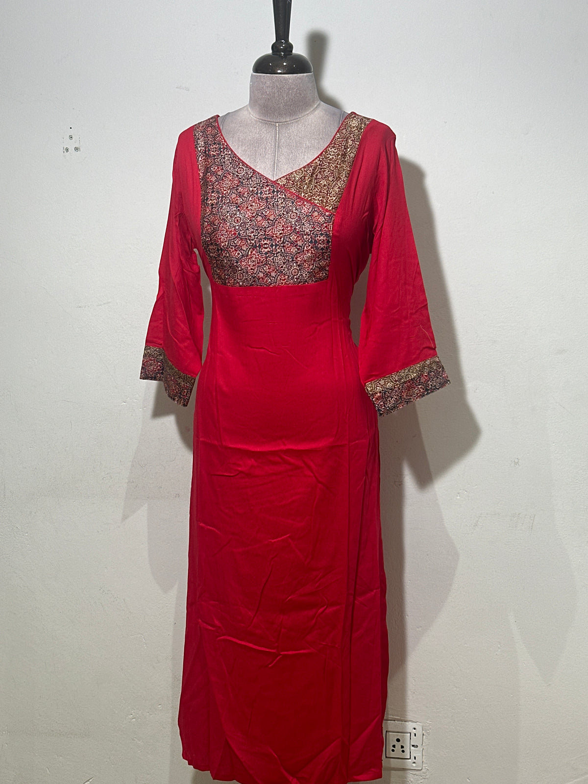 OFFER SALES TOP AND  BOTTOM  -  IHA 35974