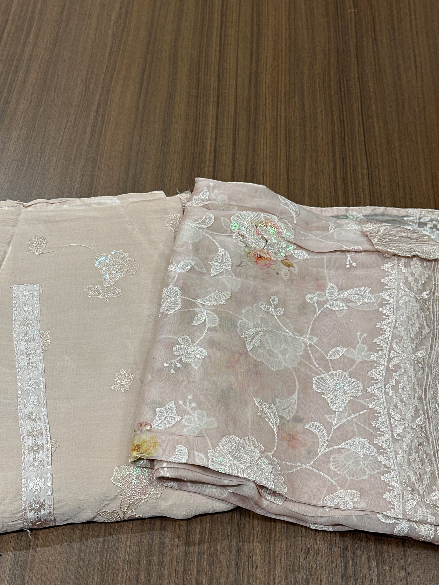 OFFER SALES UNSTITCHED SALWAR SUITS -  IHA 34050