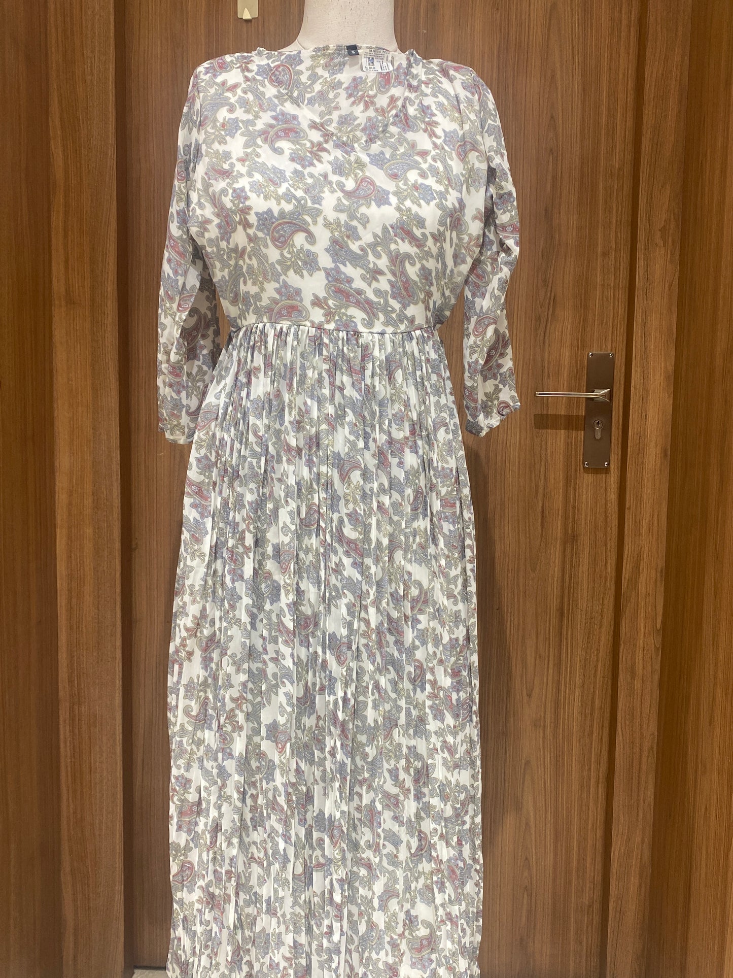 OFFER SALES TOPS COLLECTIONS - IHA 26995