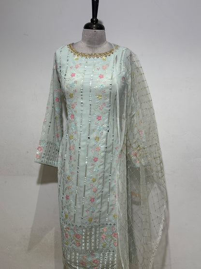 OFFER SALES READY TO WEAR SETS  -  IHA 35622