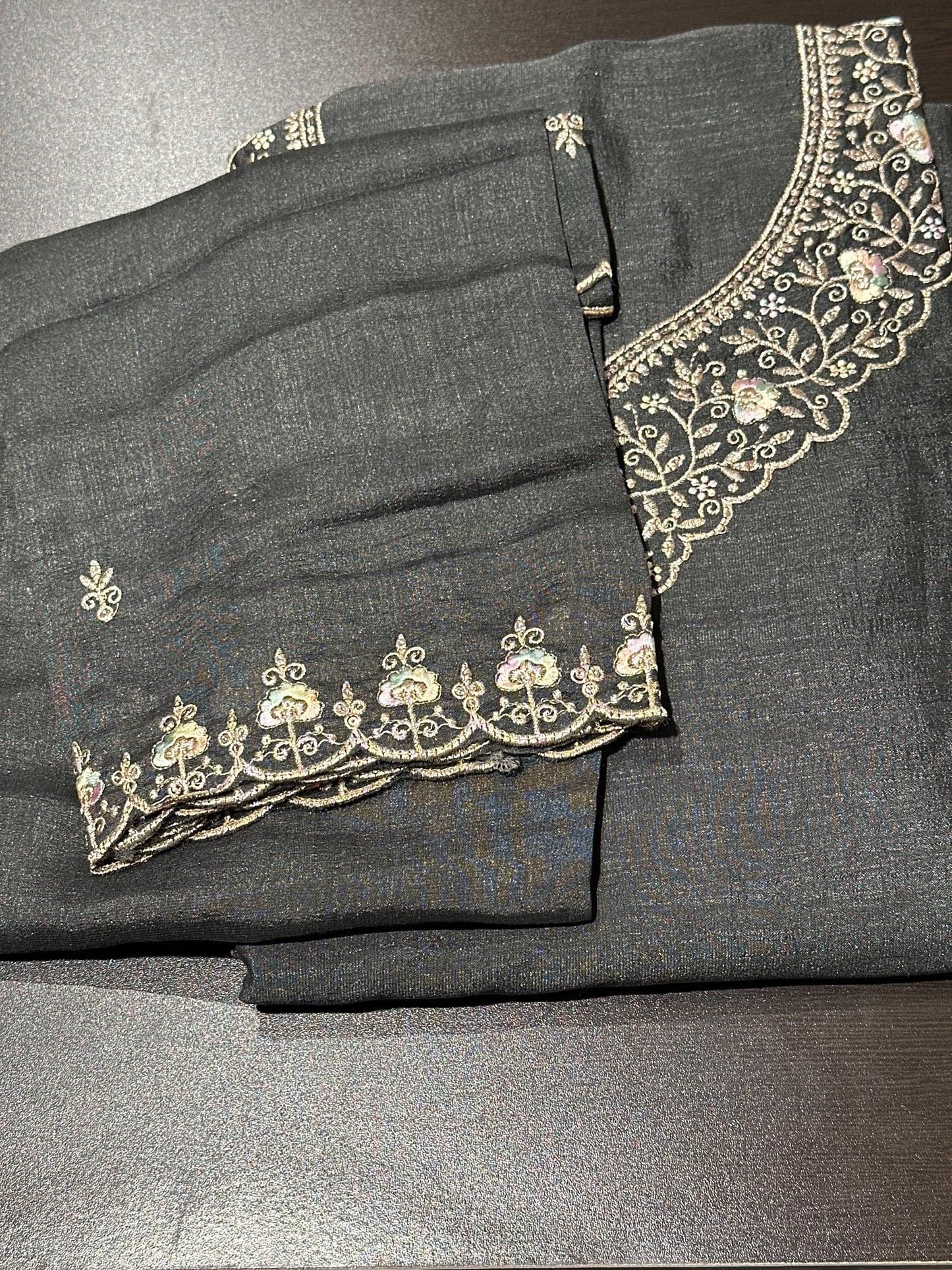 OFFER SALES UNSTITCHED SALWAR SUITS -  IHA 34185