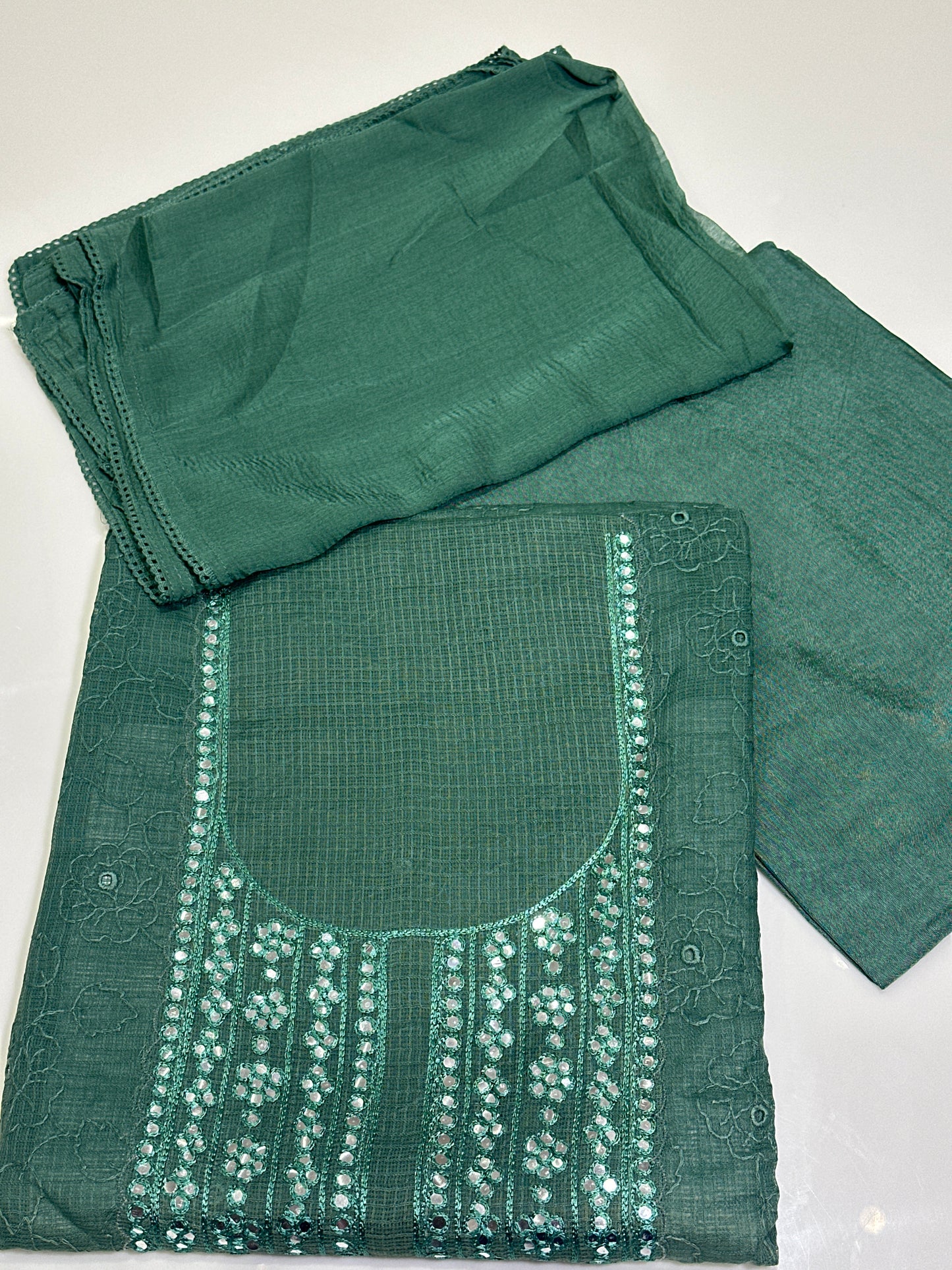 OFFER SALES UNSTITCHED SALWAR SUITS -  IHA 33436
