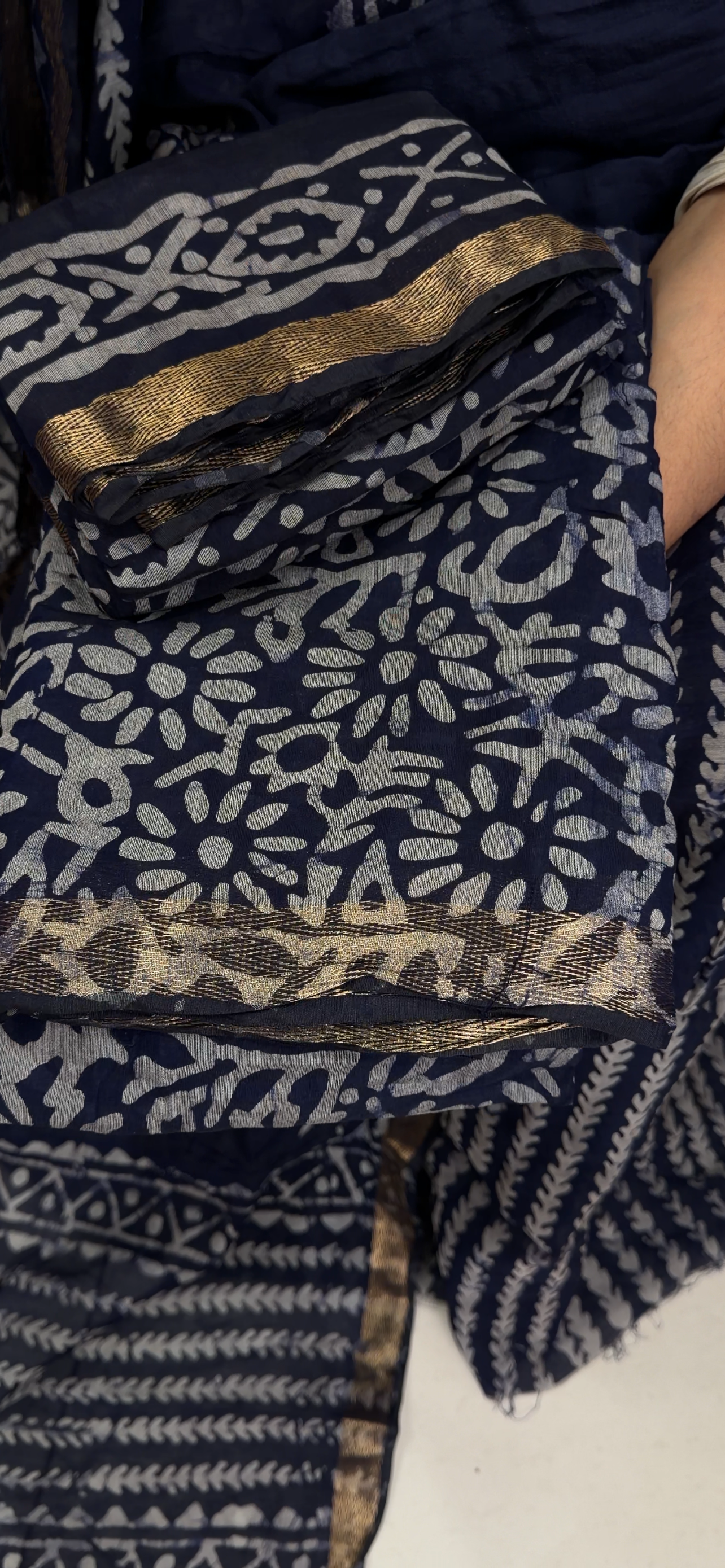 MAHESWARI SILK PRINTED UNSTITCHED SALWAR SUITS - IHA 34017