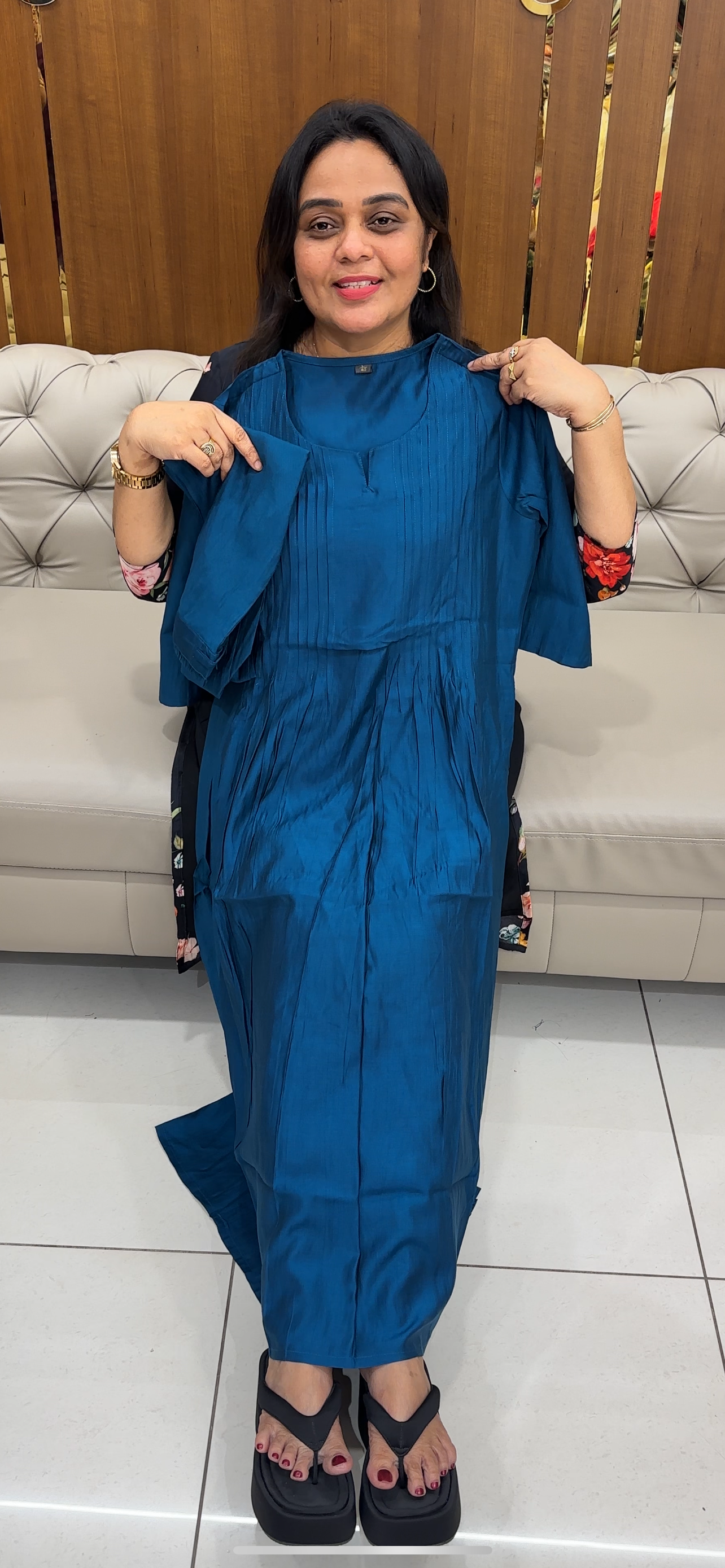 READY TO WEAR COLLECTIONS - IHA 28696