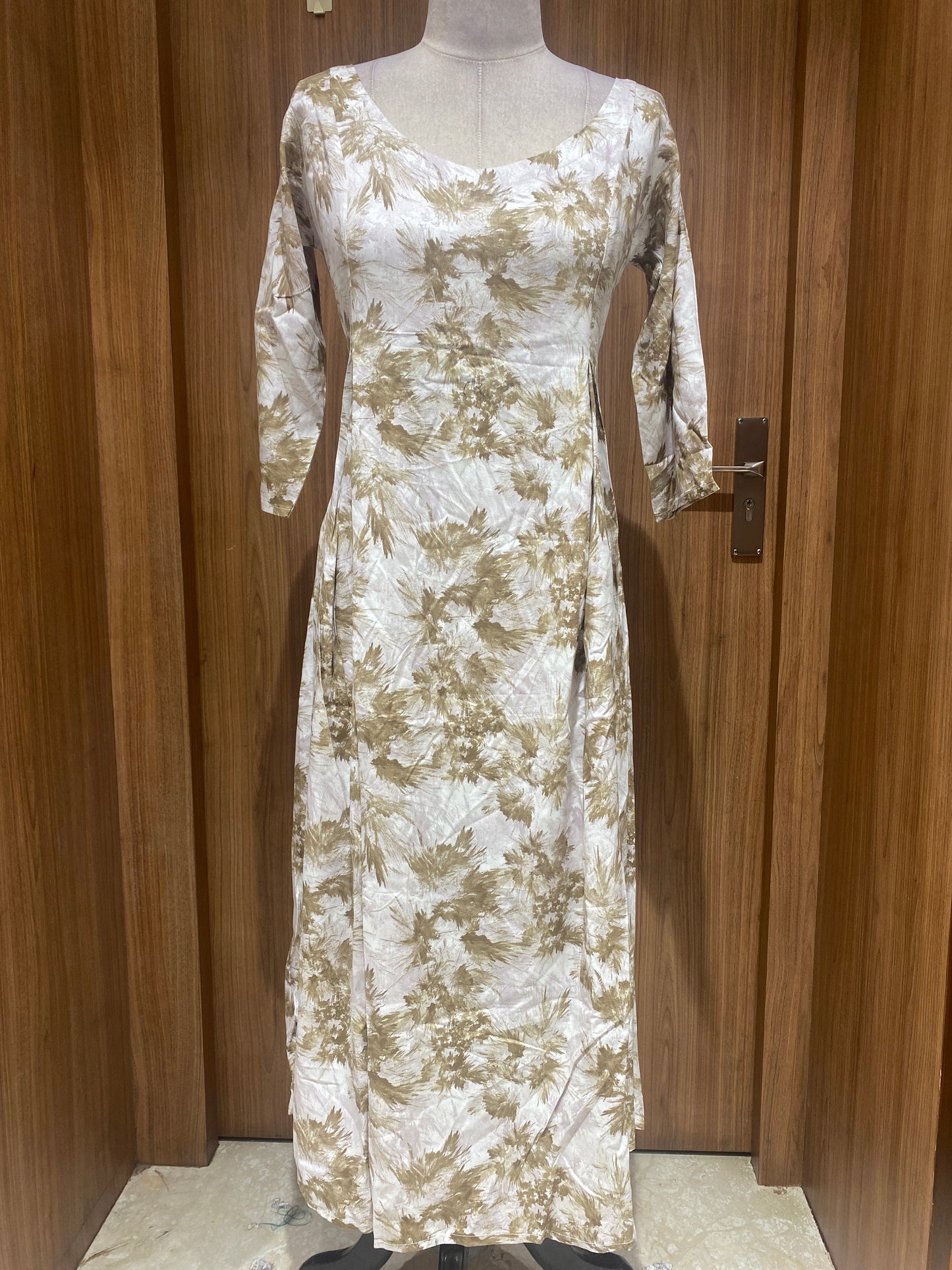 OFFER SALES TOPS COLLECTIONS - IHA 26995