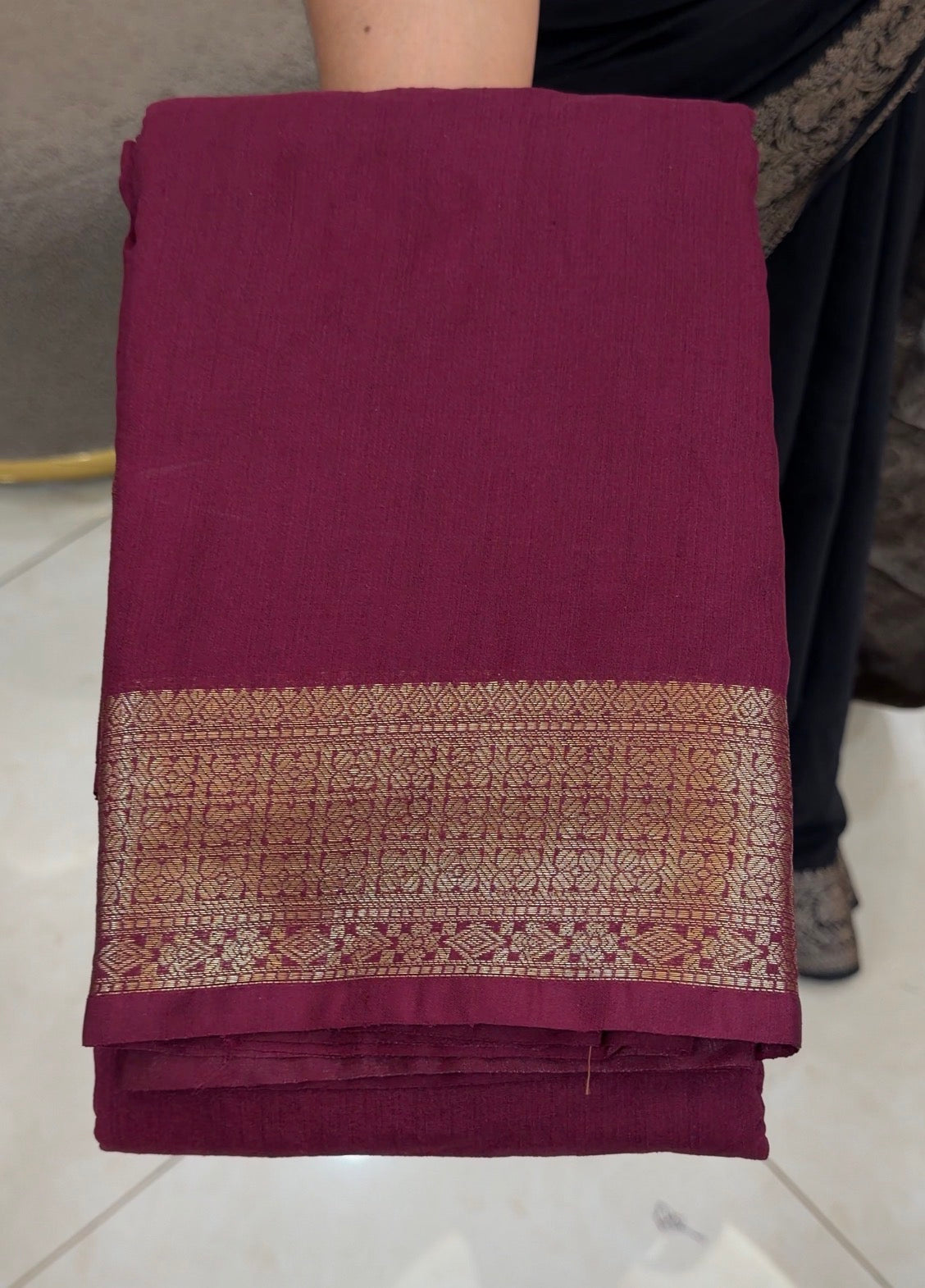 SEMI BANARASI SAREES - IHA 33214