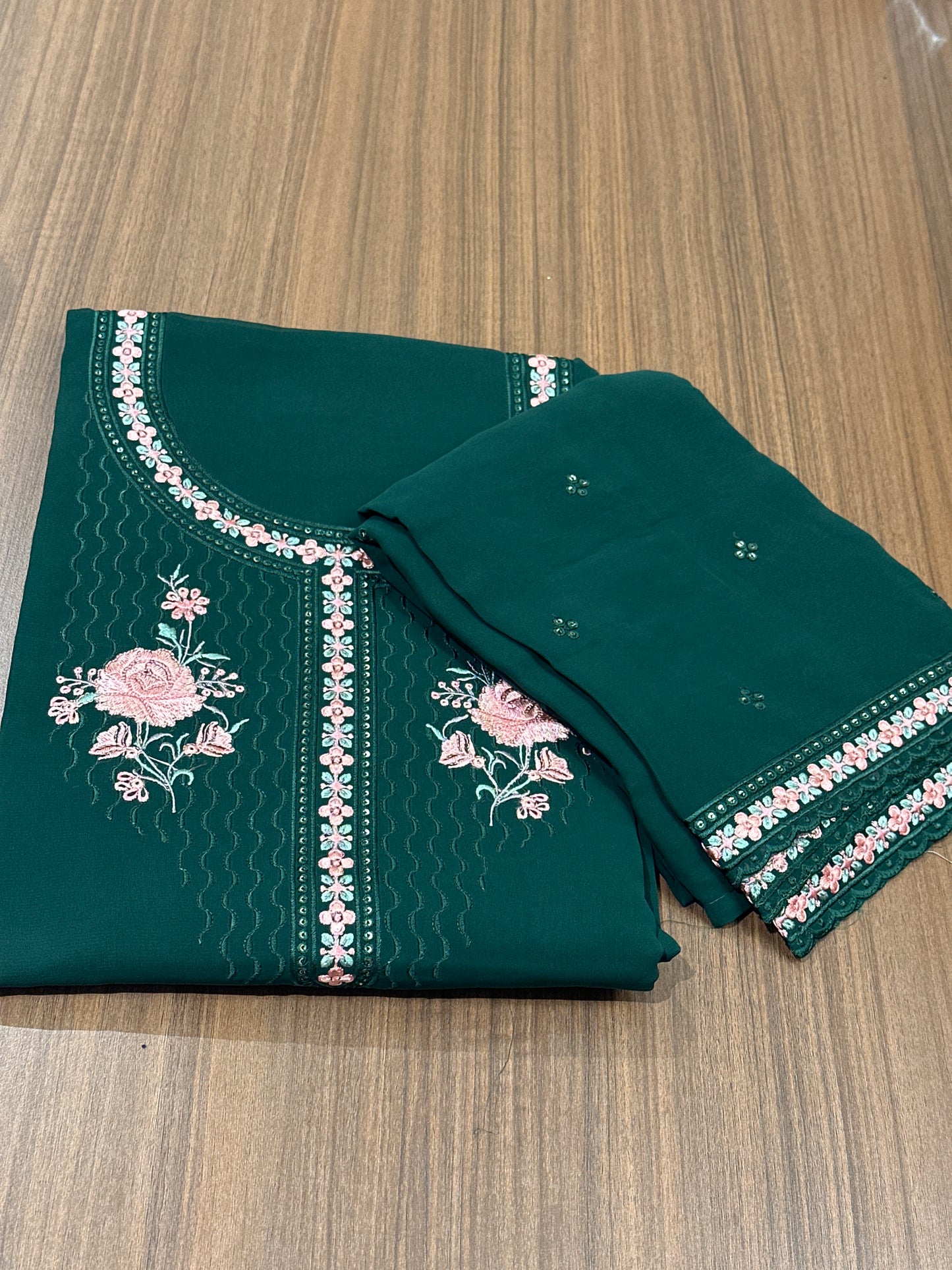 OFFER SALES UNSTITCHED SALWAR SUITS -  IHA 33901