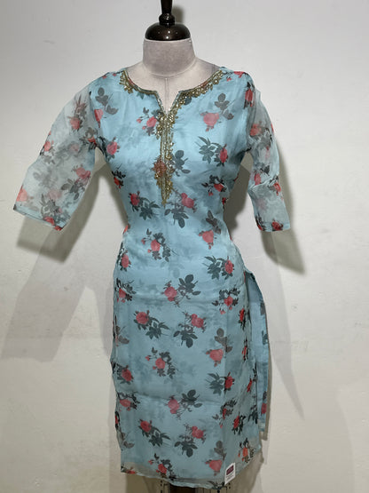 OFFER SALES READY TO WEAR SETS  -  IHA 35622