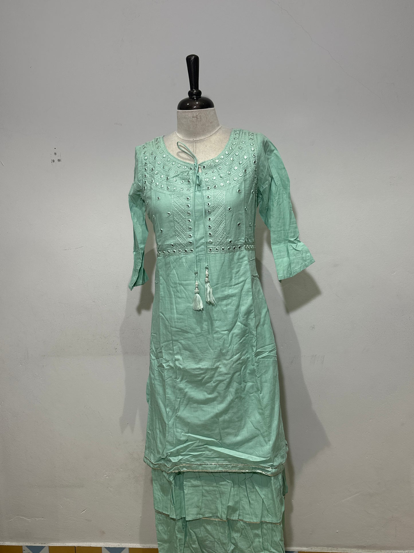OFFER SALES TOP AND  BOTTOM  -  IHA 34334