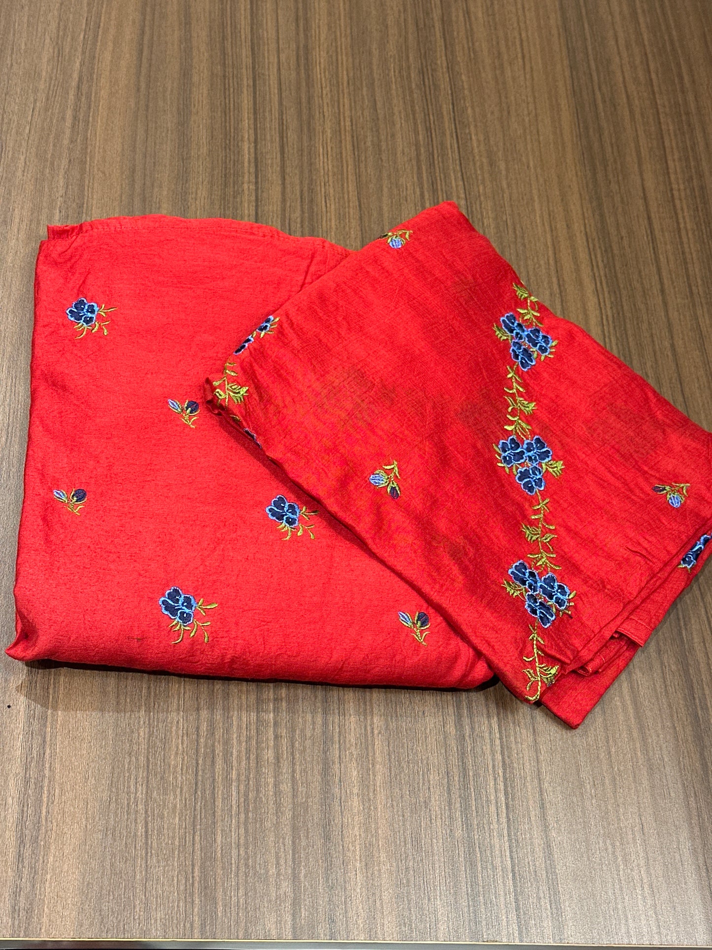 OFFER SALES UNSTITCHED SALWAR SUITS -  IHA 33733