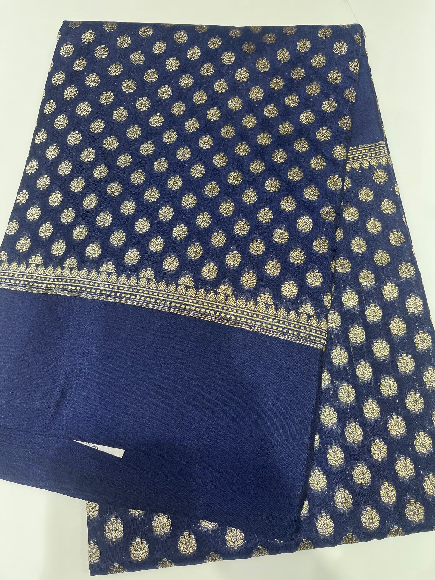 OFFER SALES SAREES -  IHA 34228