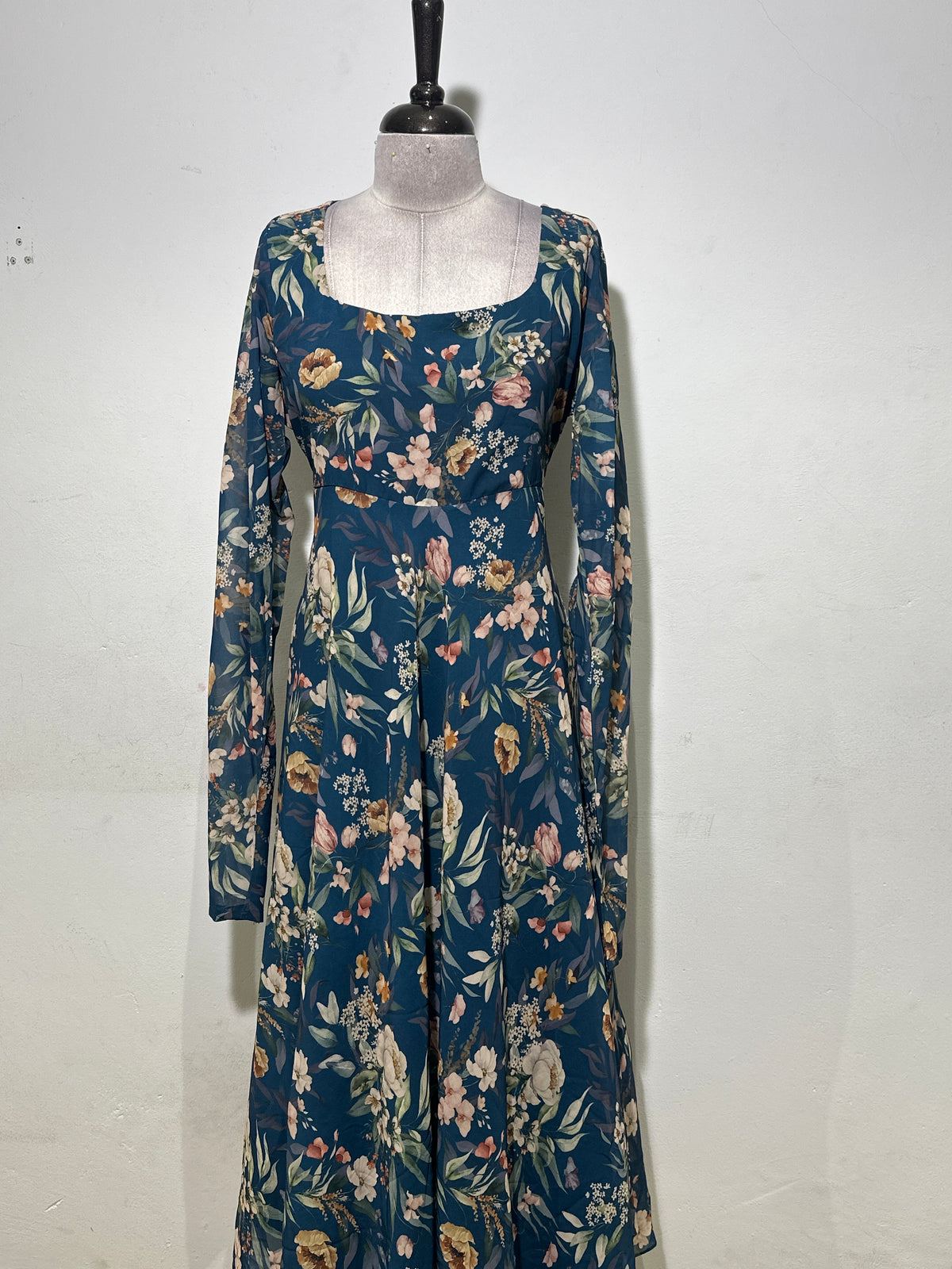 OFFER SALES TOP'S -  IHA 35651