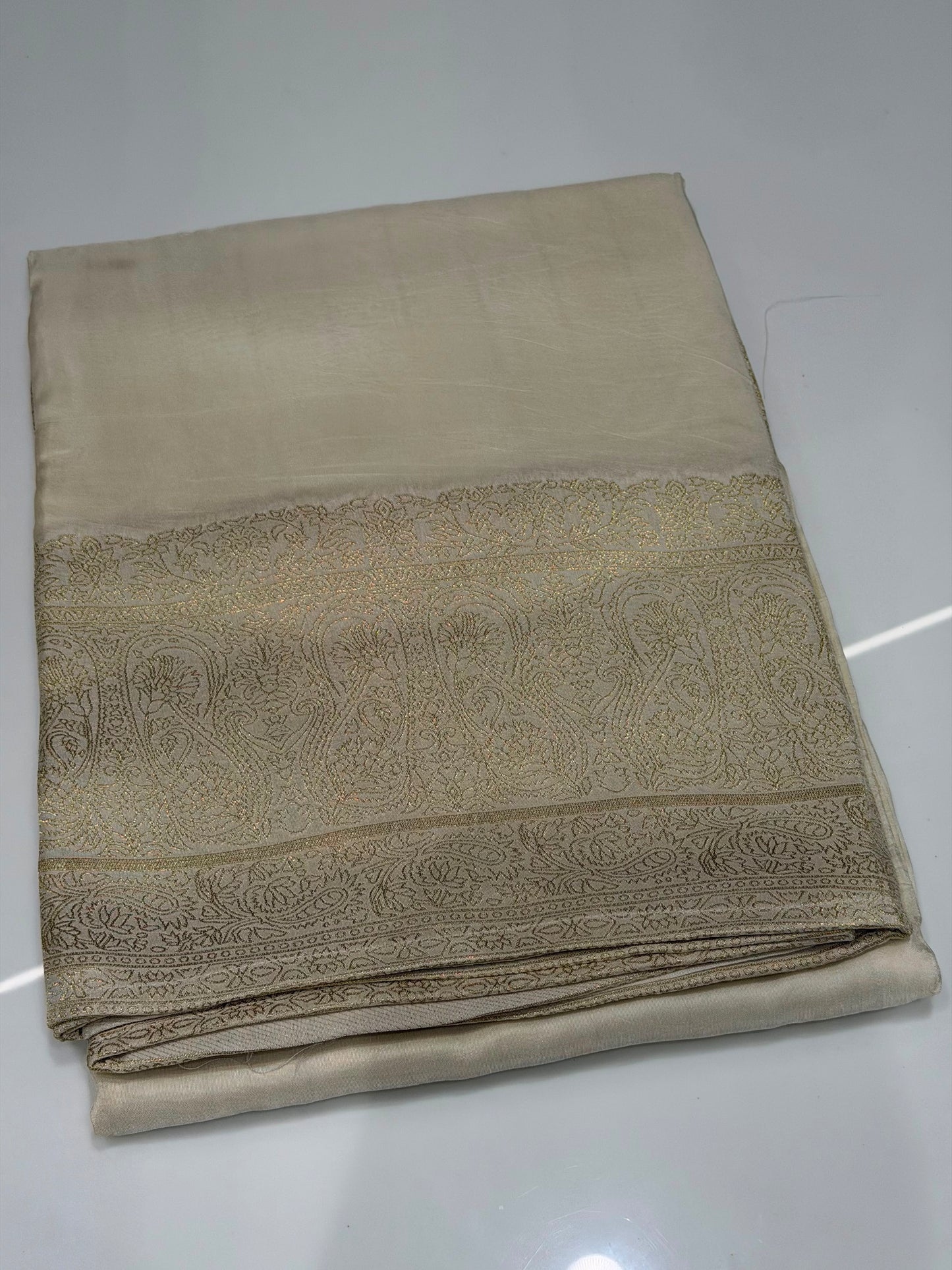 OFFER ONAM SAREES - IHA 34583