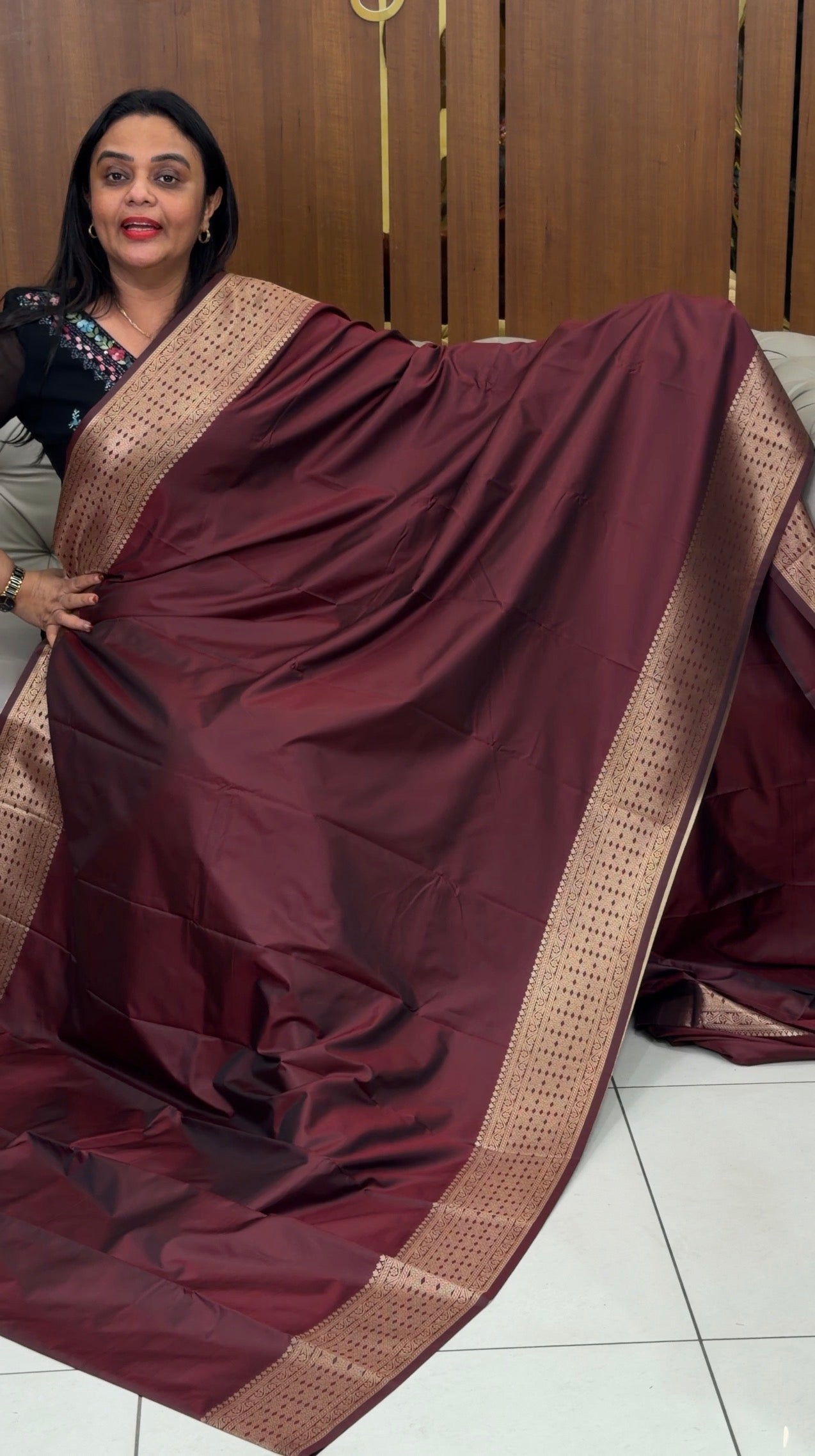 SEMI SILK SAREES - IHA 32573