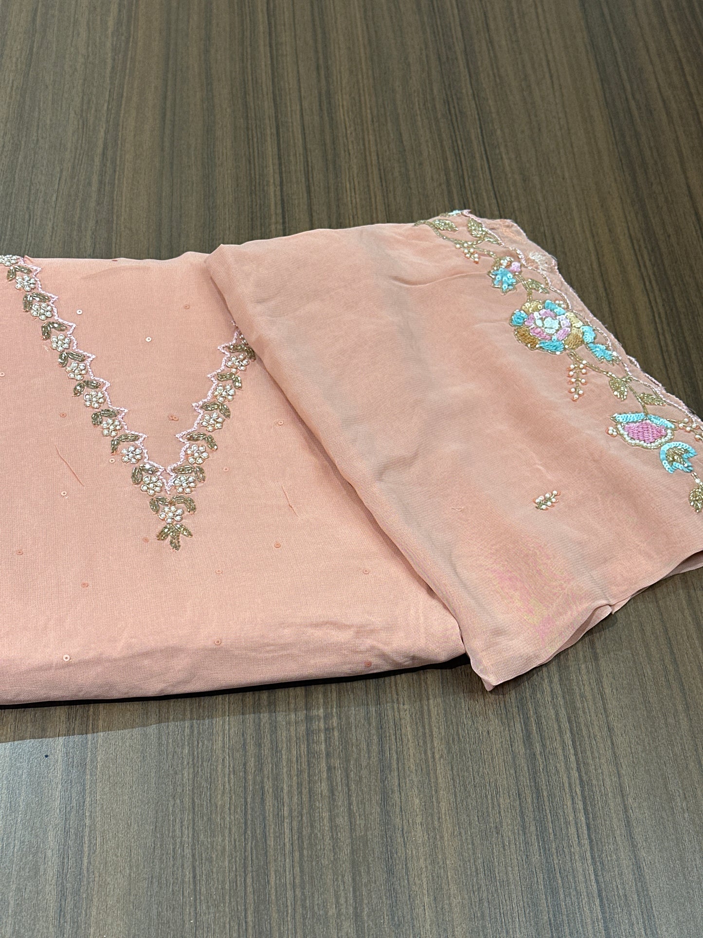 OFFER SALES UNSTITCHED SALWAR SUITS -  IHA 33903