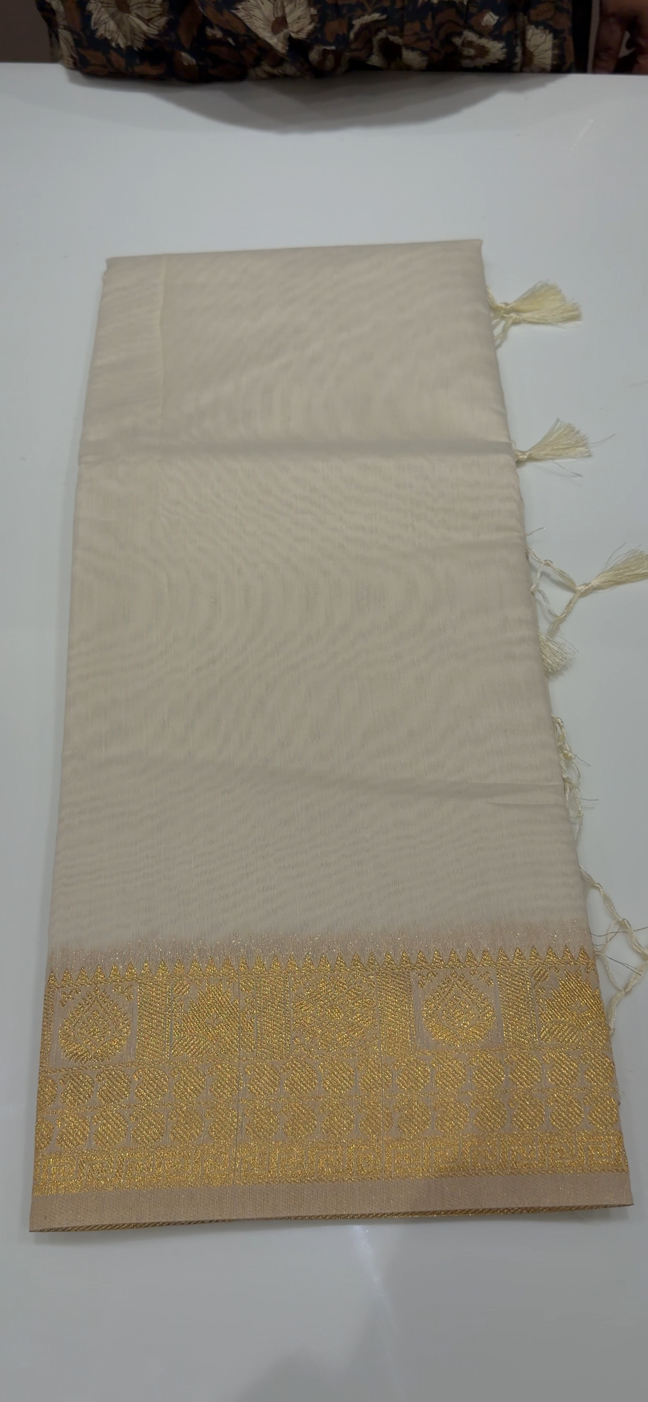 ONAM SAREES - IHA 34133