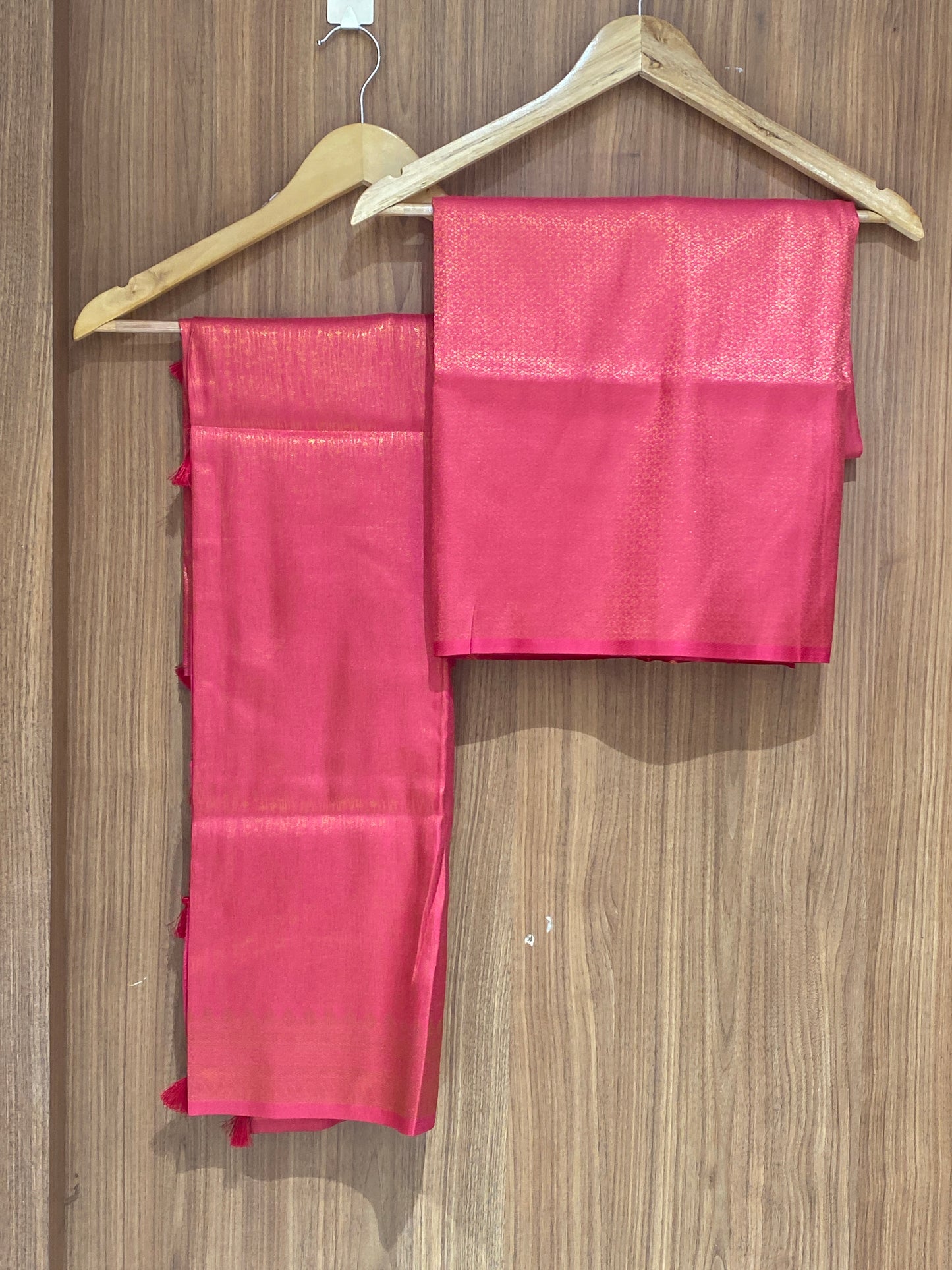 OFFER SALES UNSTITCHED SALWAR SUITS - IHA 26991