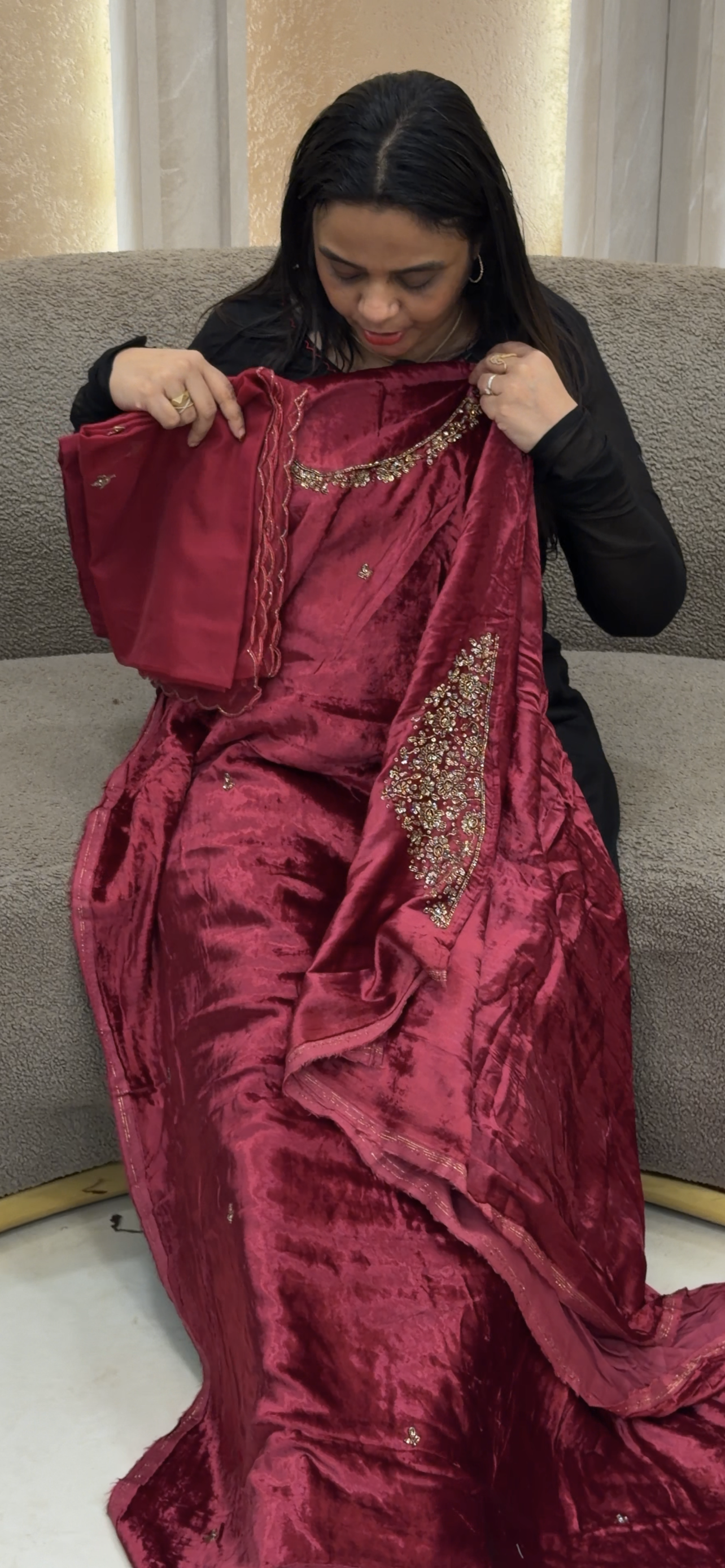 FORWARD VISCOSE VELVET UNSTITCHED SALWAR SUITS - IHA 35019