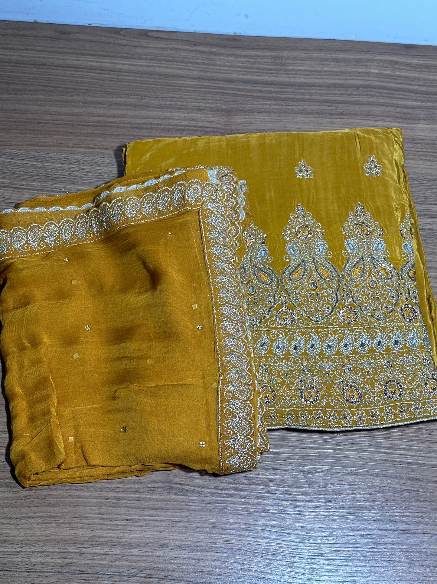 OFFER SALES UNSTITCHED SALWAR SUITS -  IHA 33646