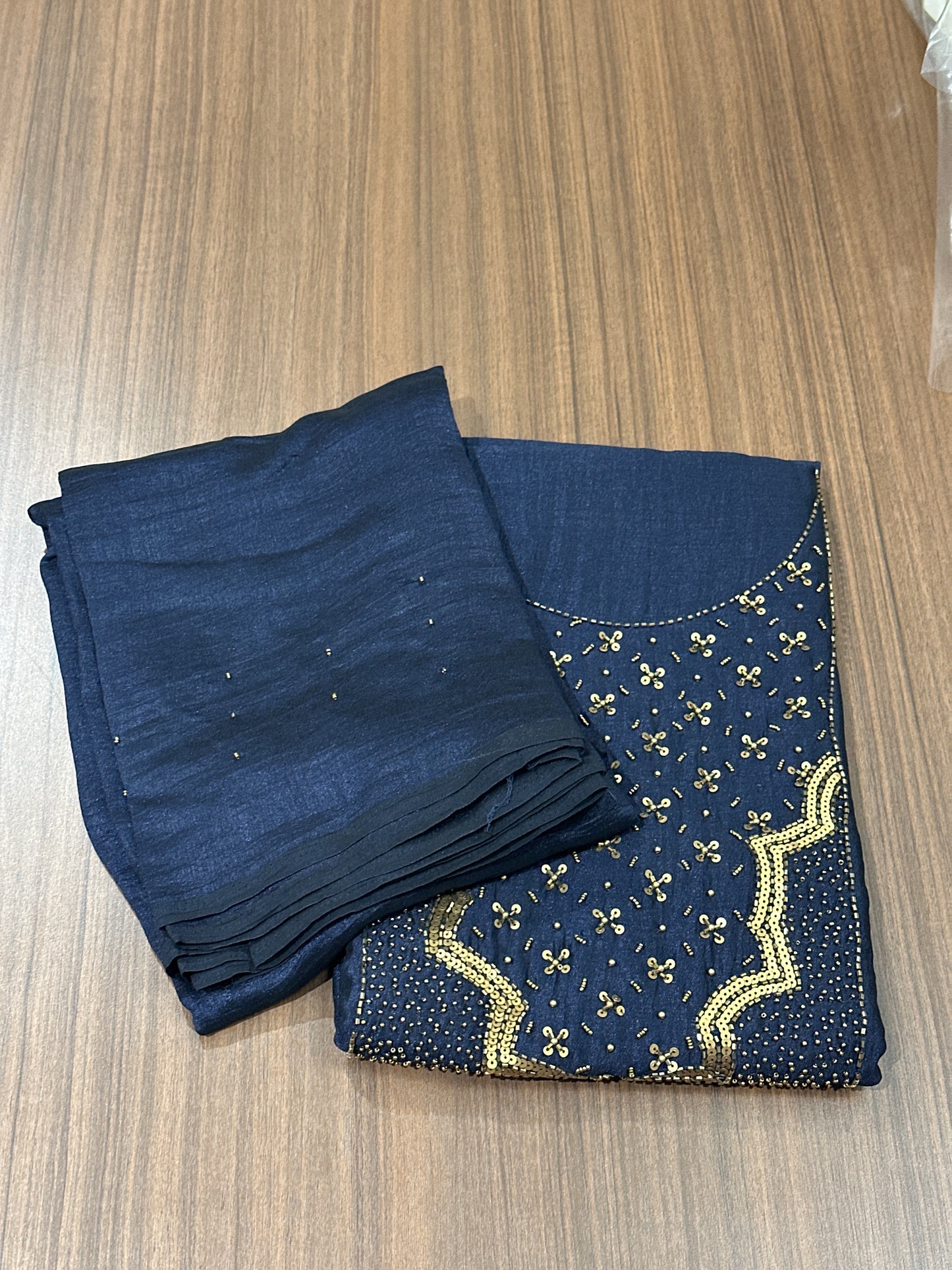 OFFER SALES UNSTITCHED SALWAR SUITS -  IHA 33708