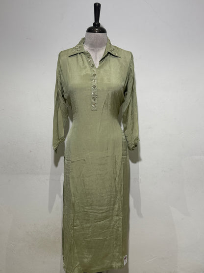 OFFER SALES READY TO WEAR SETS  -  IHA 35622