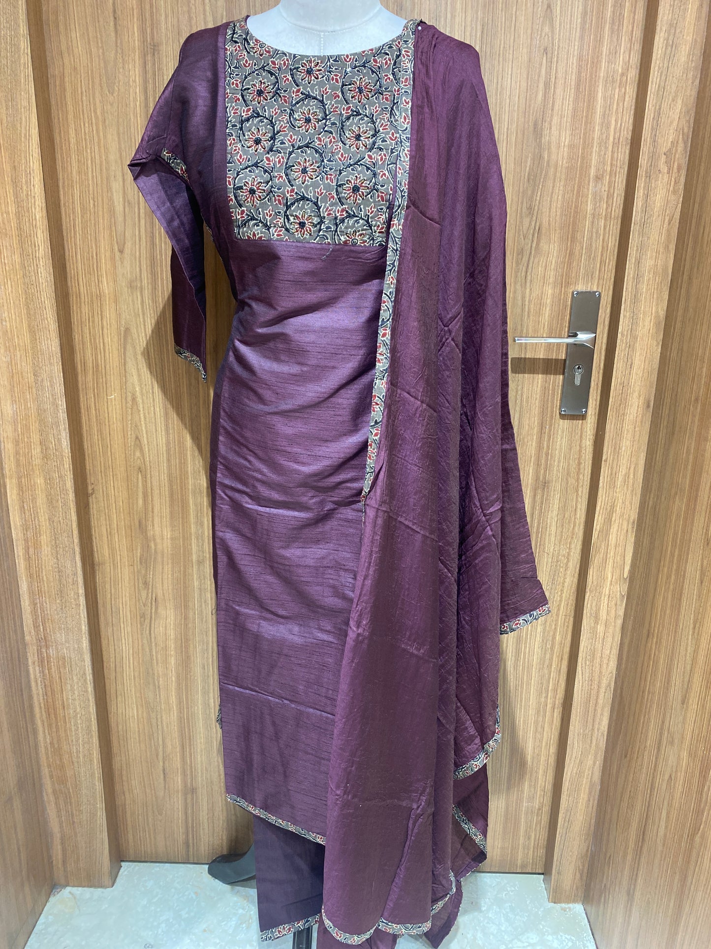 OFFER SALES TOP AND BOTTOM - IHA 27066