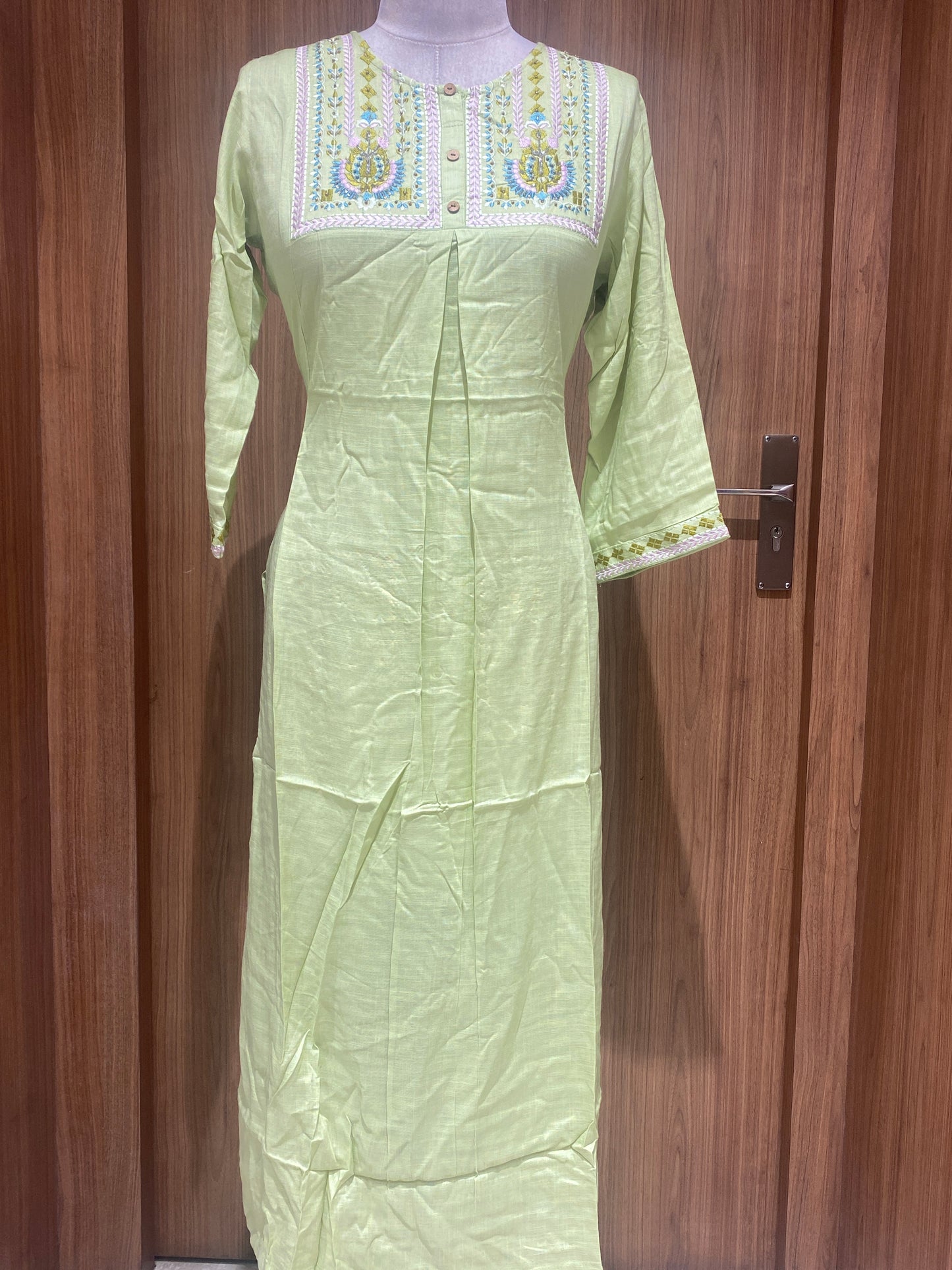 OFFER SALES TOPS COLLECTIONS - IHA 26995