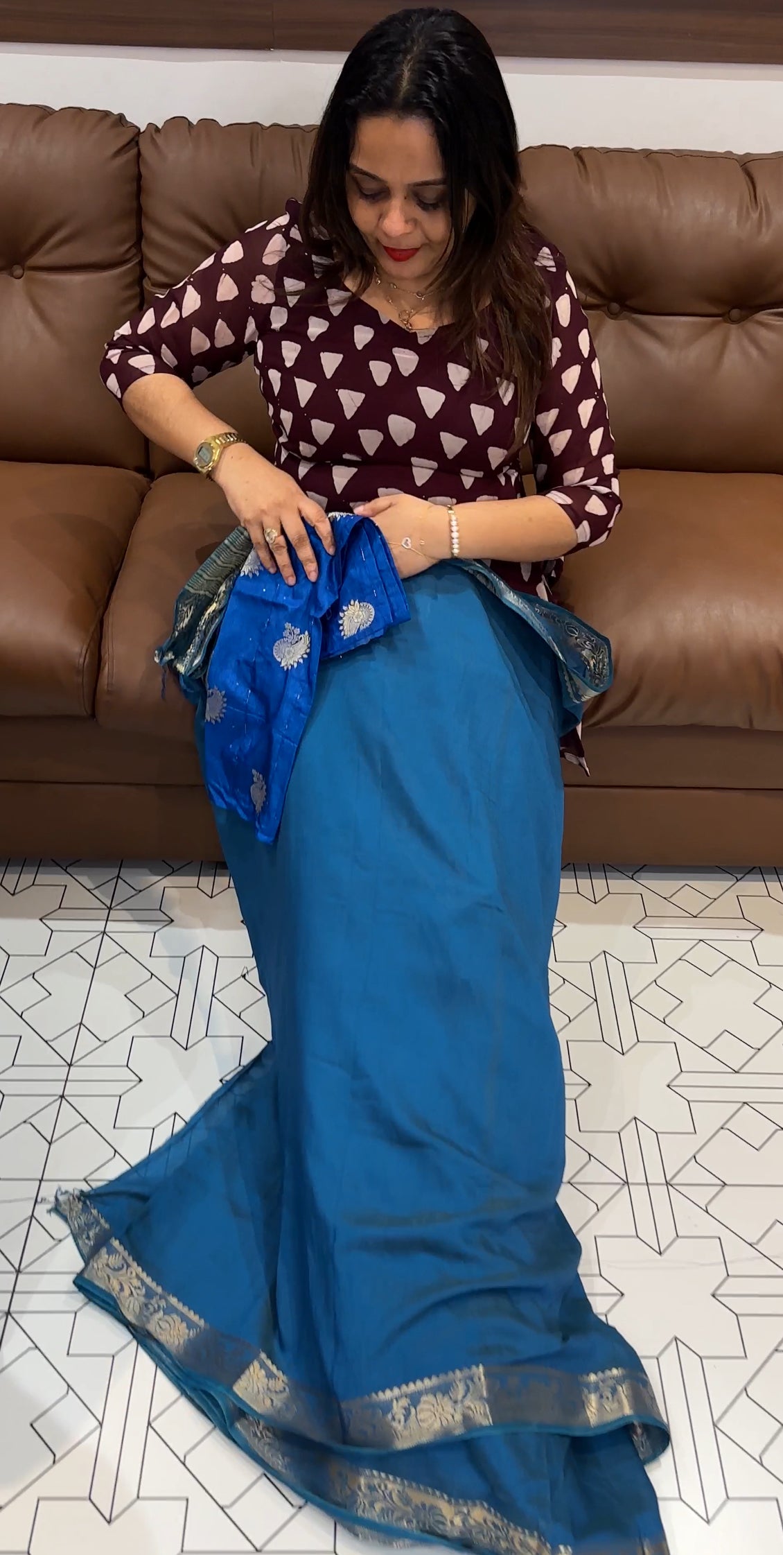 SEMI BANARASI SAREE - IHA 16337